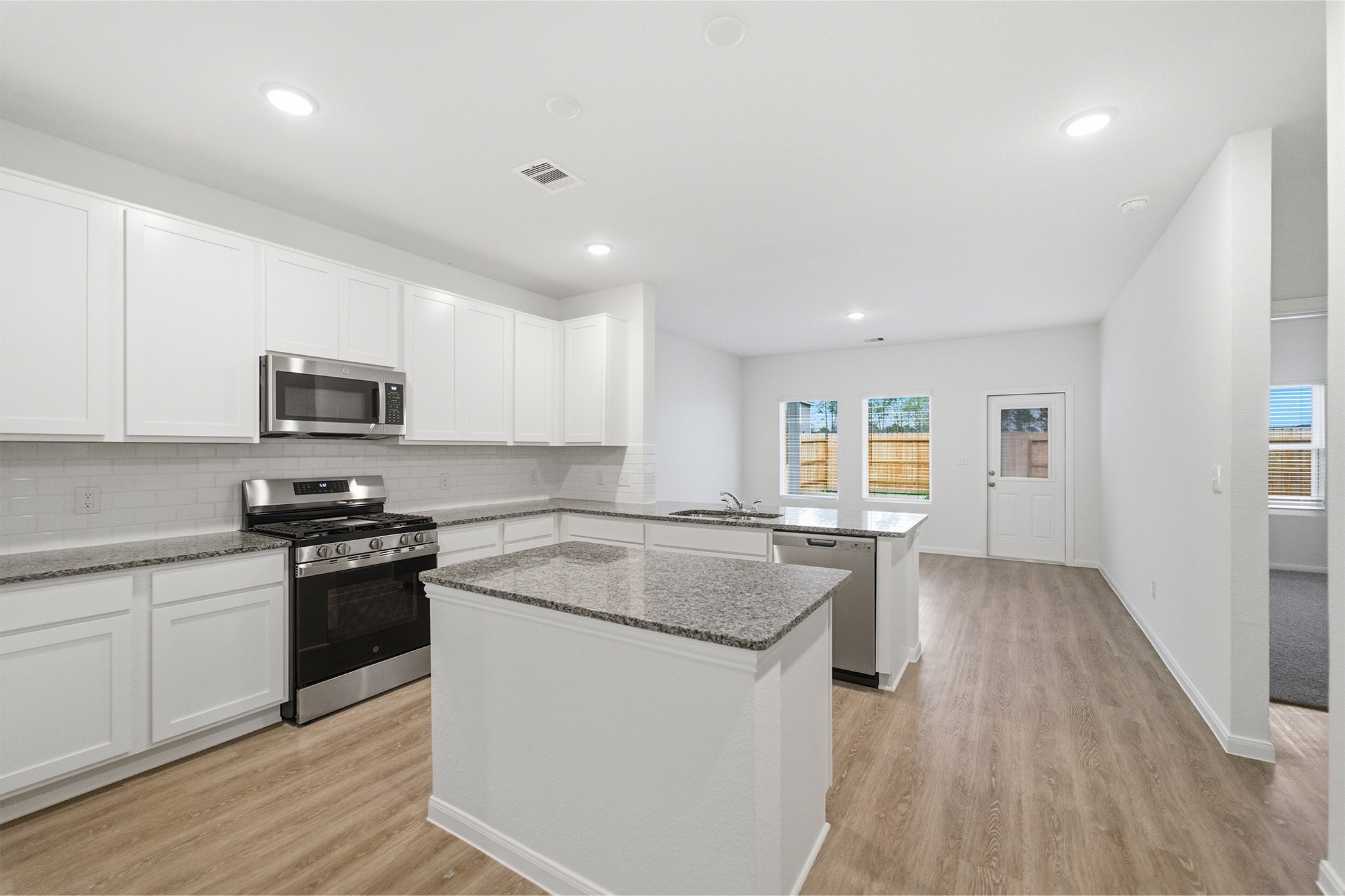 22115 Kiwi Vine Way Property Photo 12