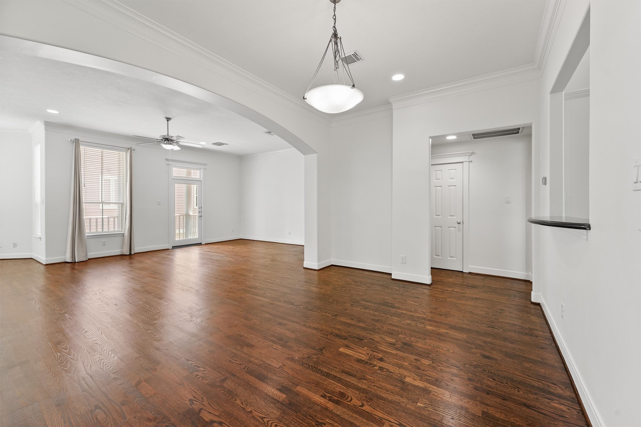208 Hawthorne Street A Property Photo 8