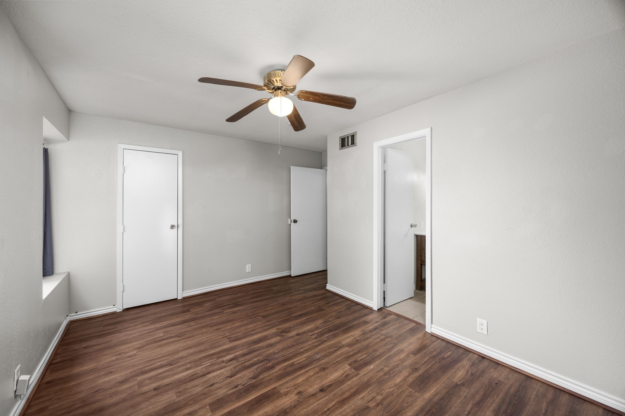 11002 Hammerly Boulevard 214 Property Photo 12
