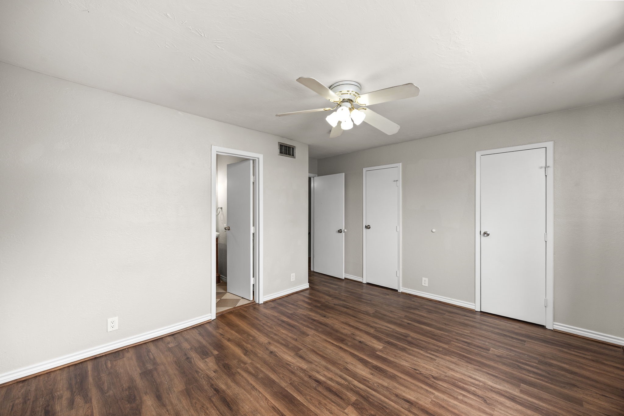 11002 Hammerly Boulevard 214 Property Photo 14