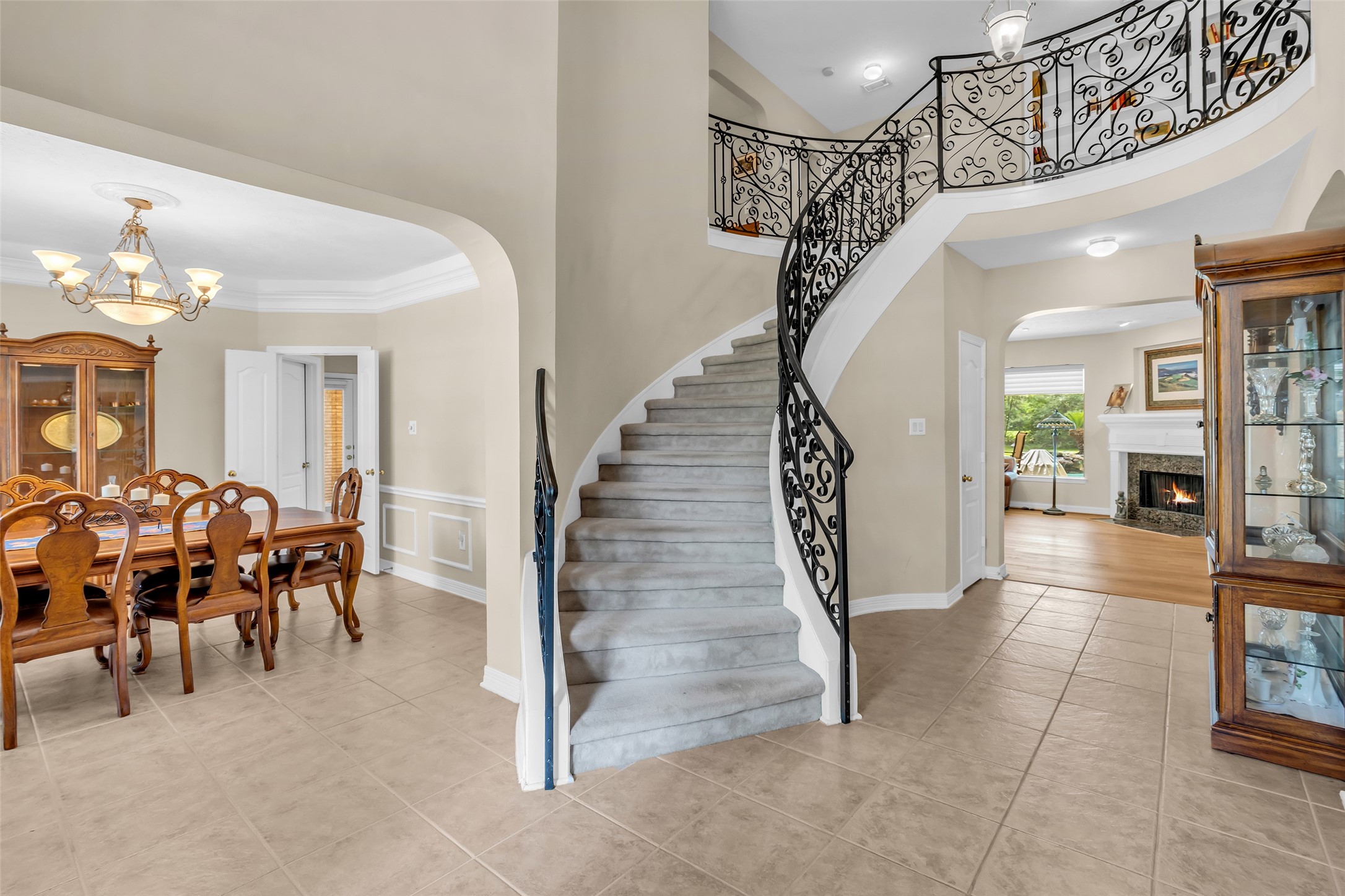 10419 Clubhouse Circle Property Photo 3