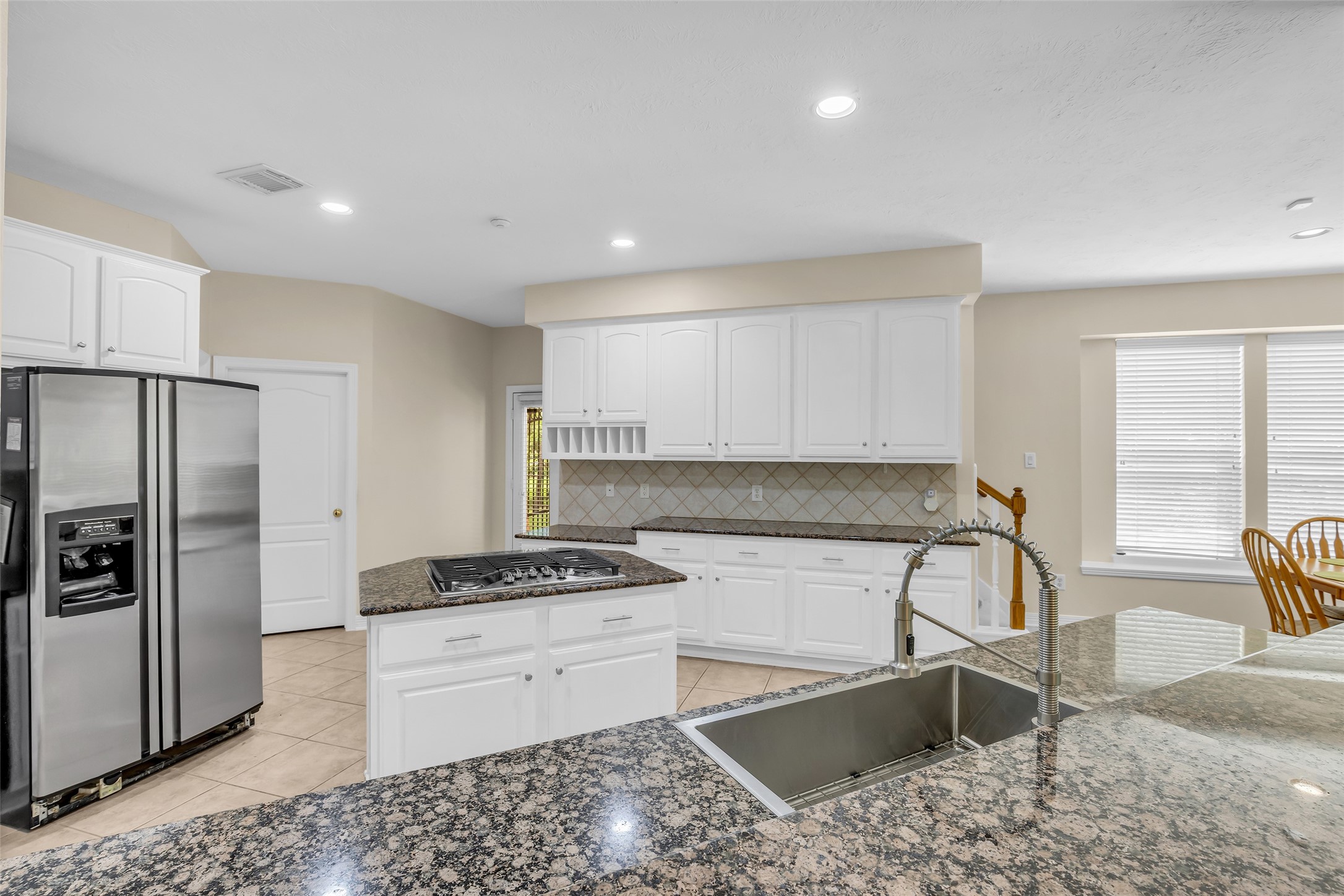 10419 Clubhouse Circle Property Photo 17