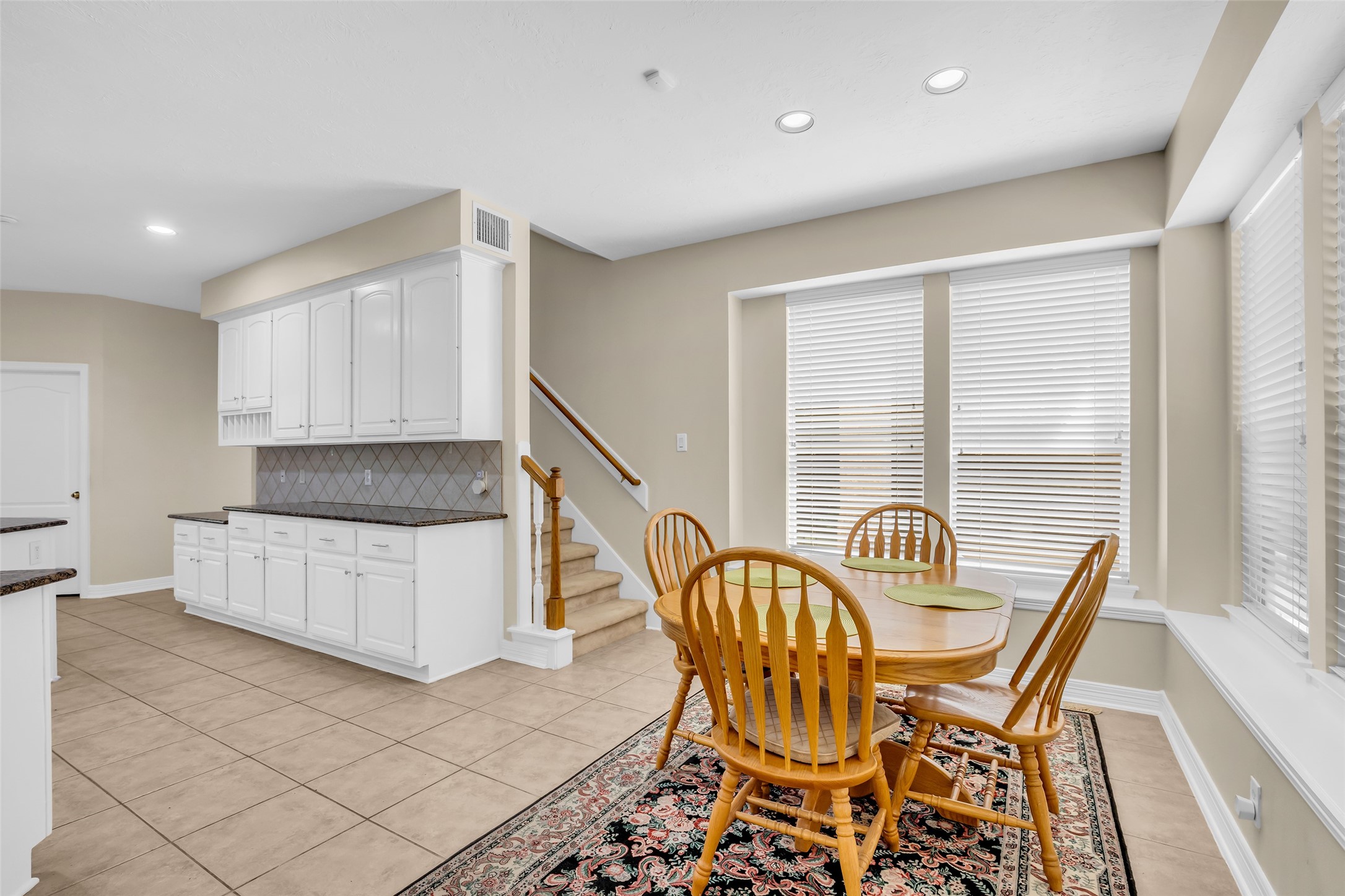 10419 Clubhouse Circle Property Photo 18