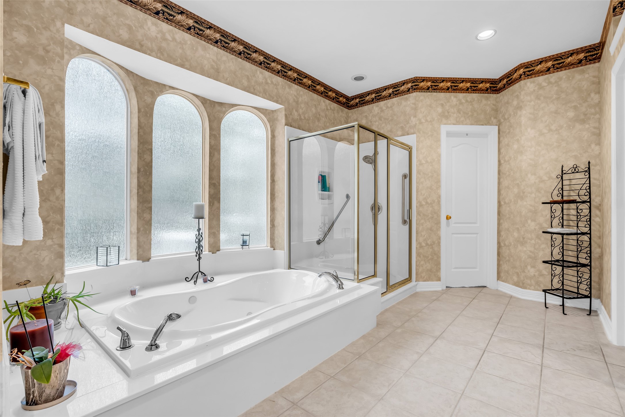 10419 Clubhouse Circle Property Photo 25