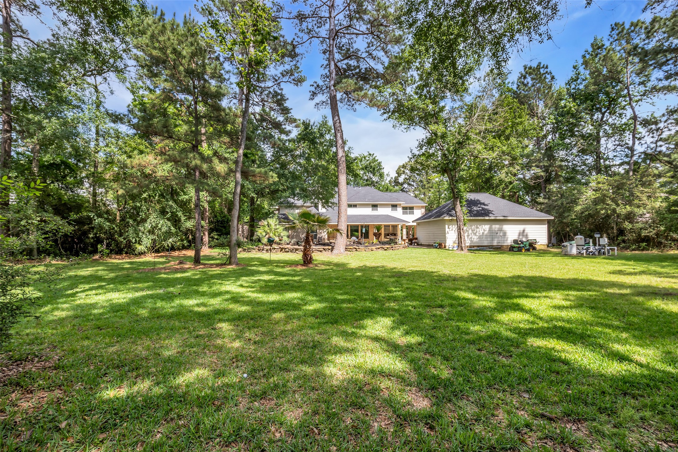 10419 Clubhouse Circle Property Photo 44