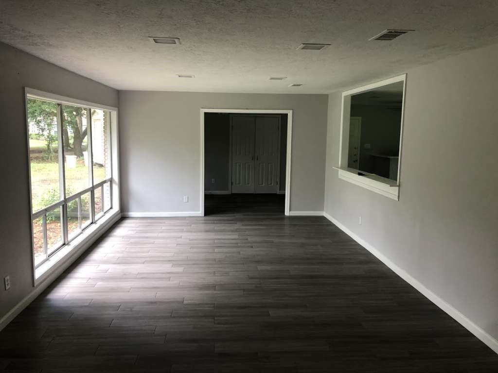 3515 Elm Drive Property Photo 5