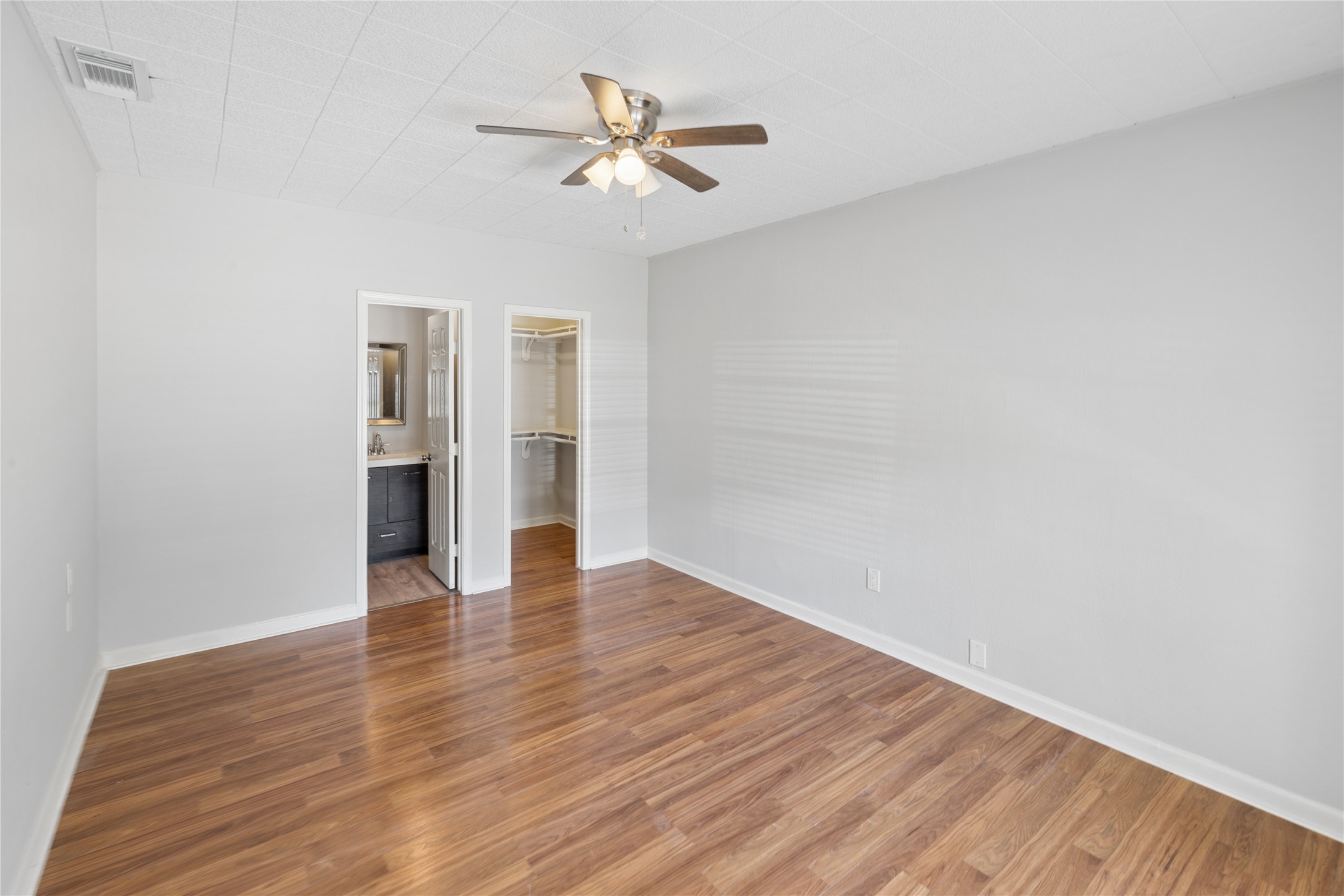 1203 Adams Street Property Photo 11