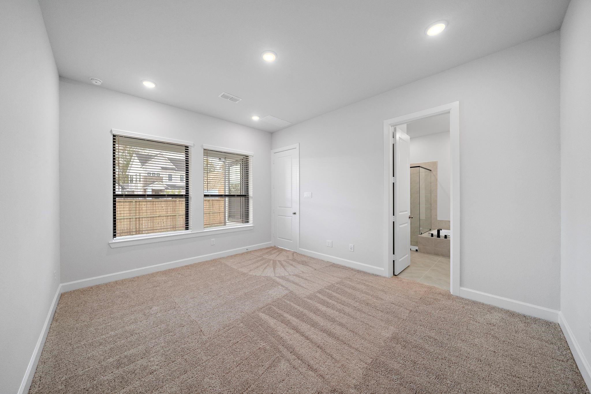 1502 Noble Park Drive Property Photo 11