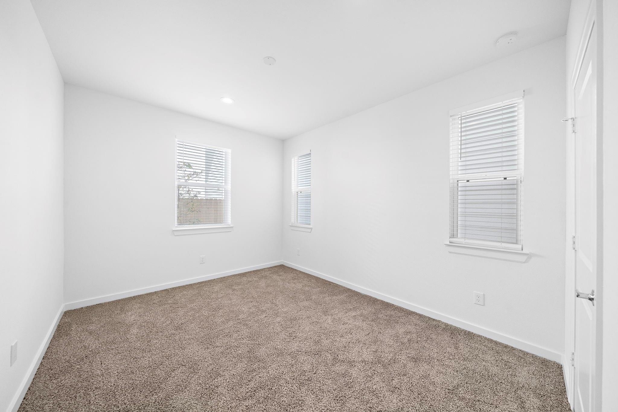 1502 Noble Park Drive Property Photo 21