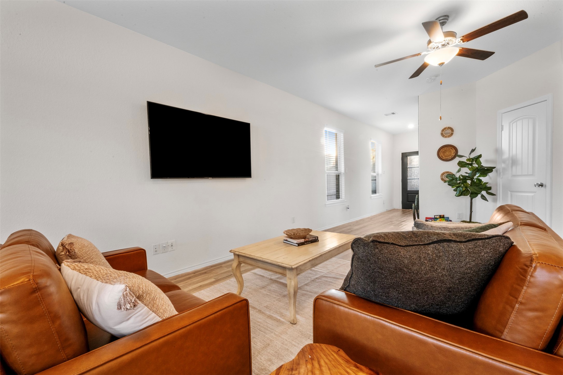 18426 White Stallion Lane Property Photo 12