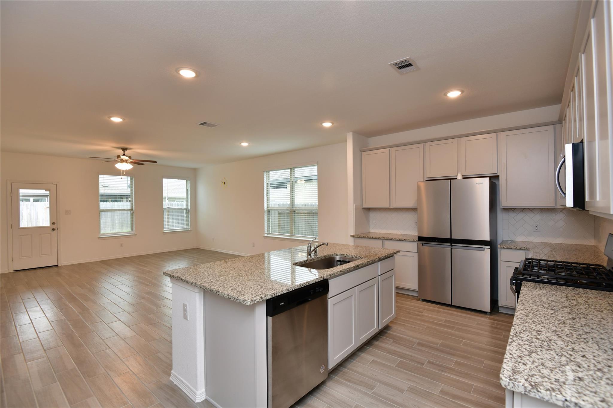 23111 Forebear Drive Property Photo 7