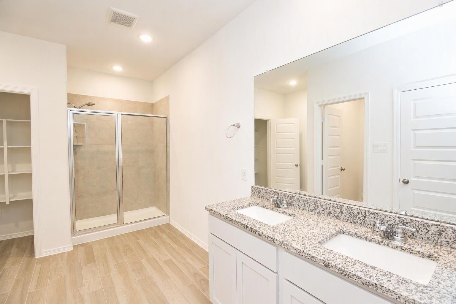 23111 Forebear Drive Property Photo 9