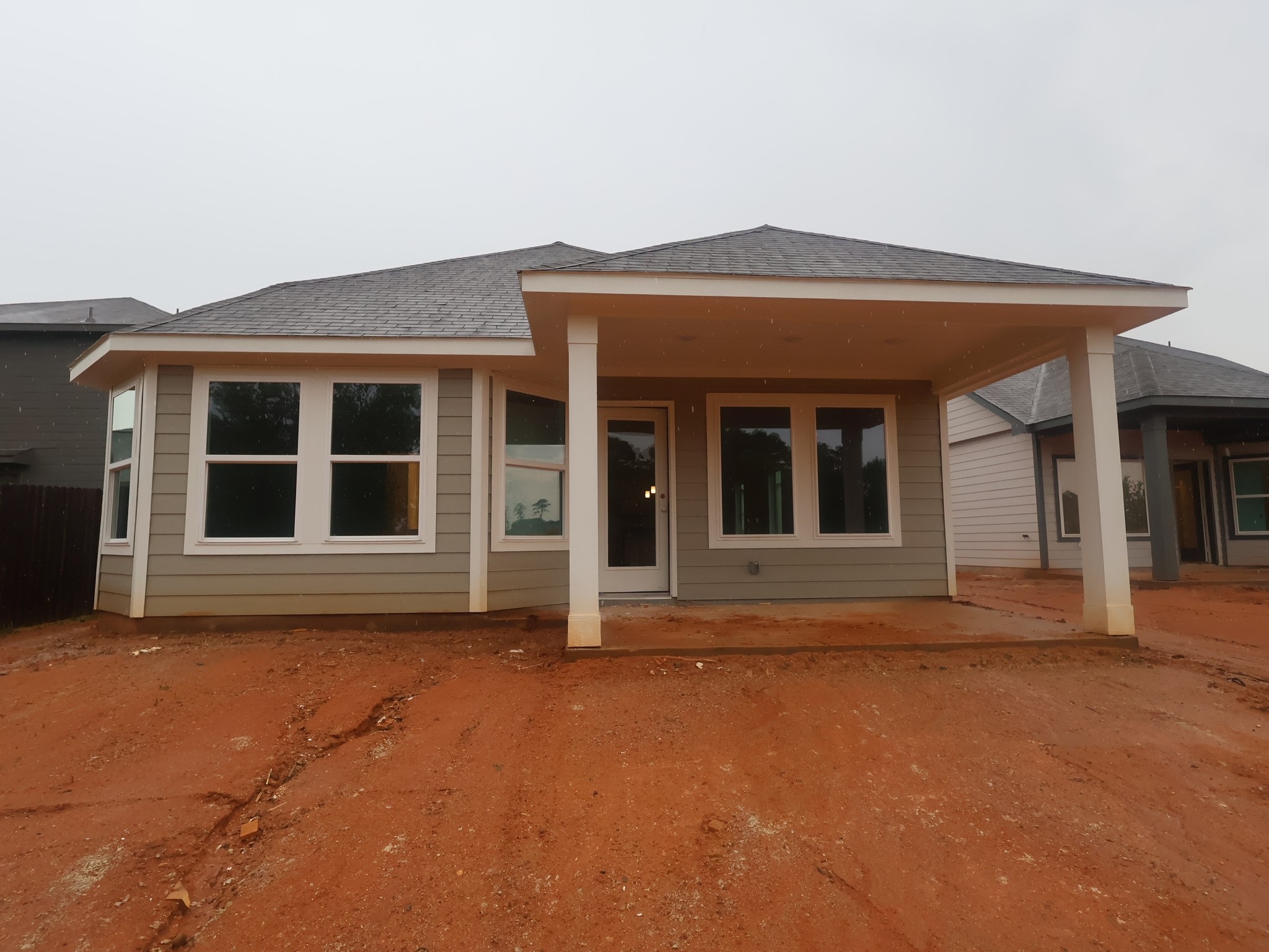 702 Falling Cave Drive Property Photo 6