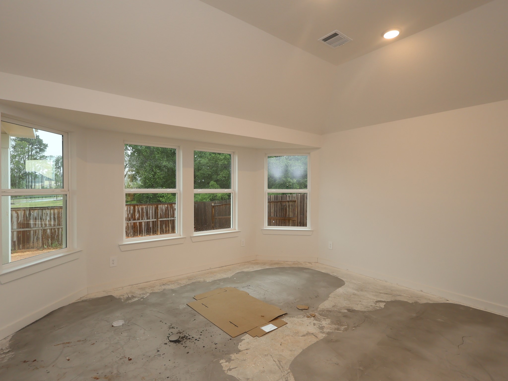 702 Falling Cave Drive Property Photo 18