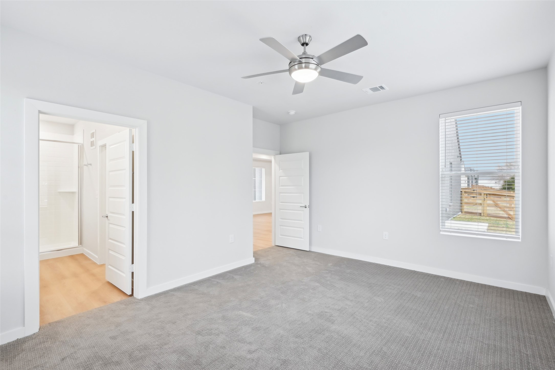 3651-917 S Custer Road Property Photo 29