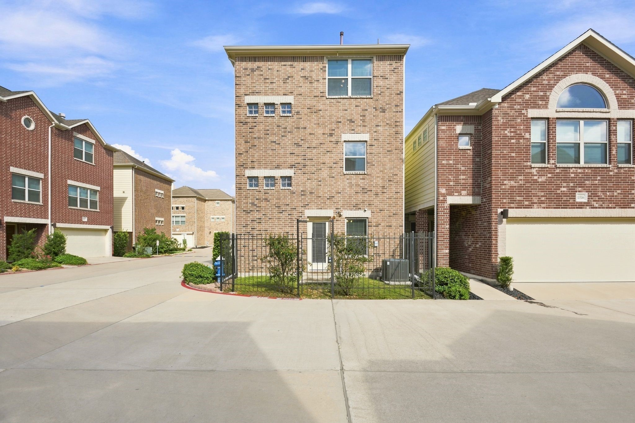 11518 Main Cypress Drive Property Photo 2