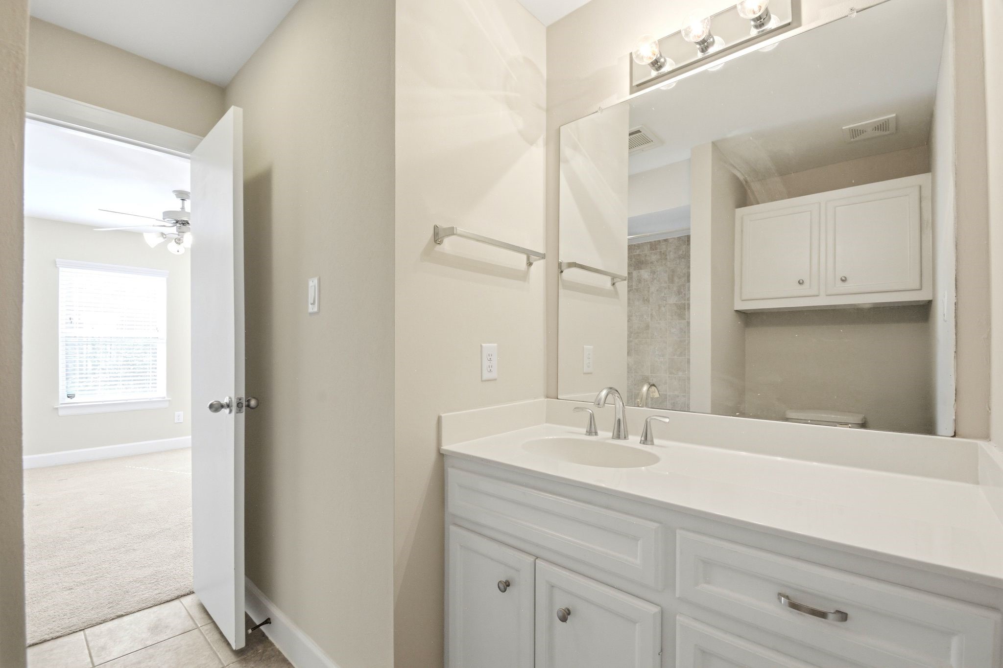 11518 Main Cypress Drive Property Photo 9