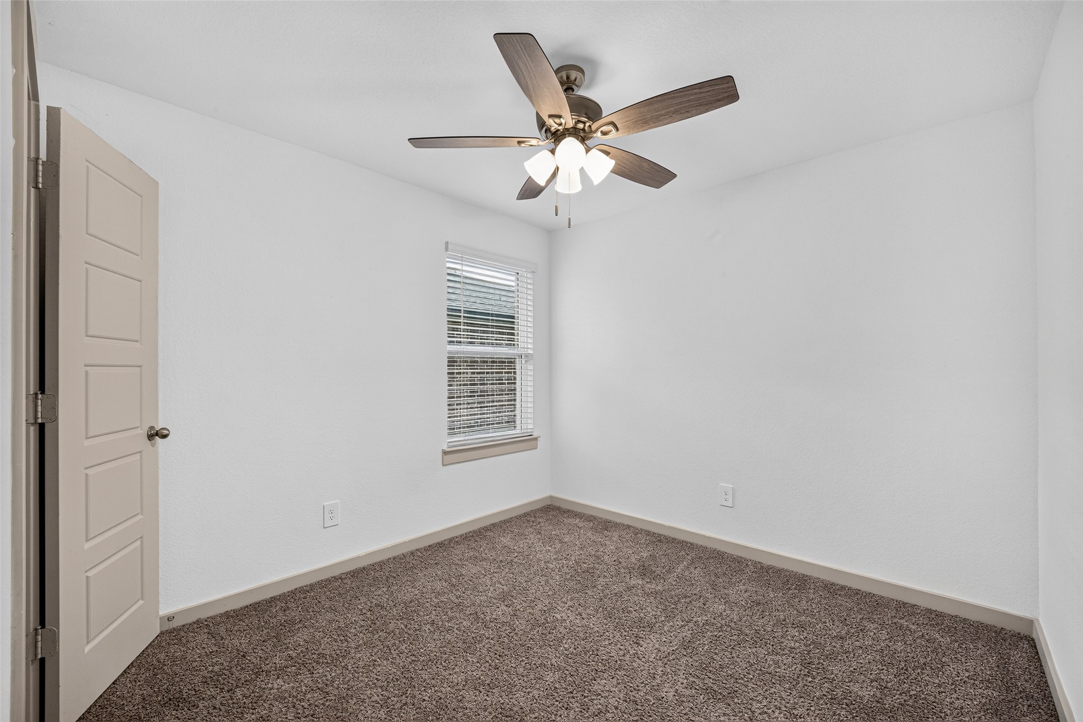 711 Boer Plains Drive Property Photo 16