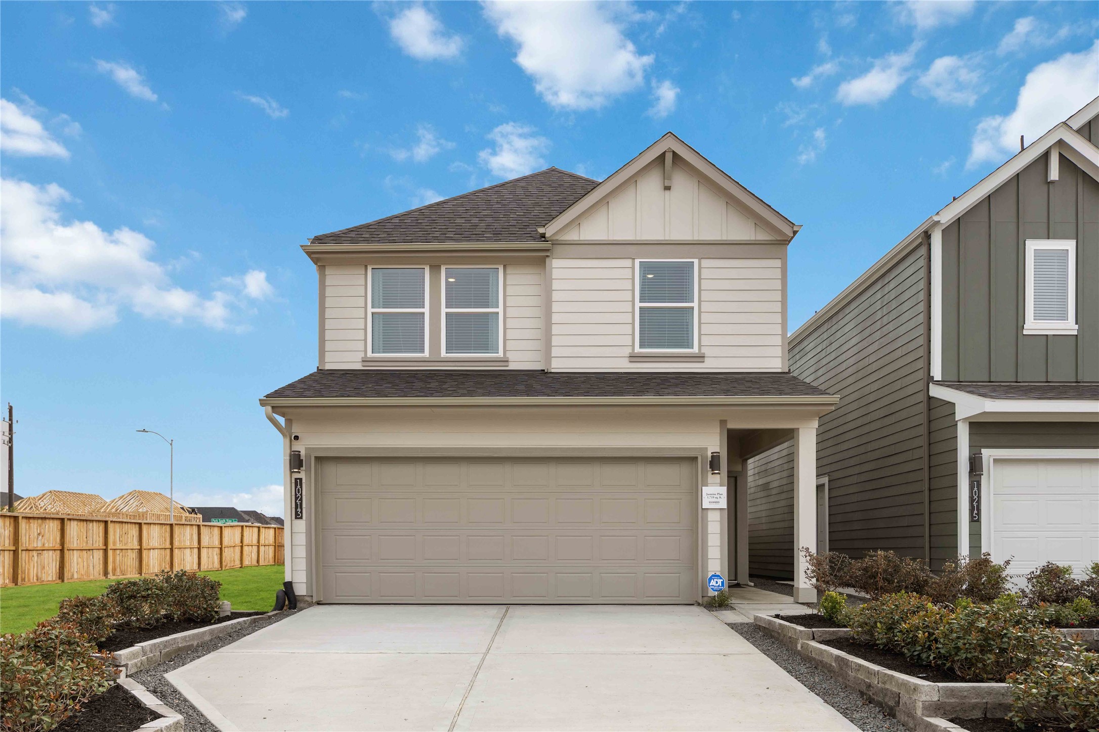 2624 Mchenry Landing Lane Property Photo 1
