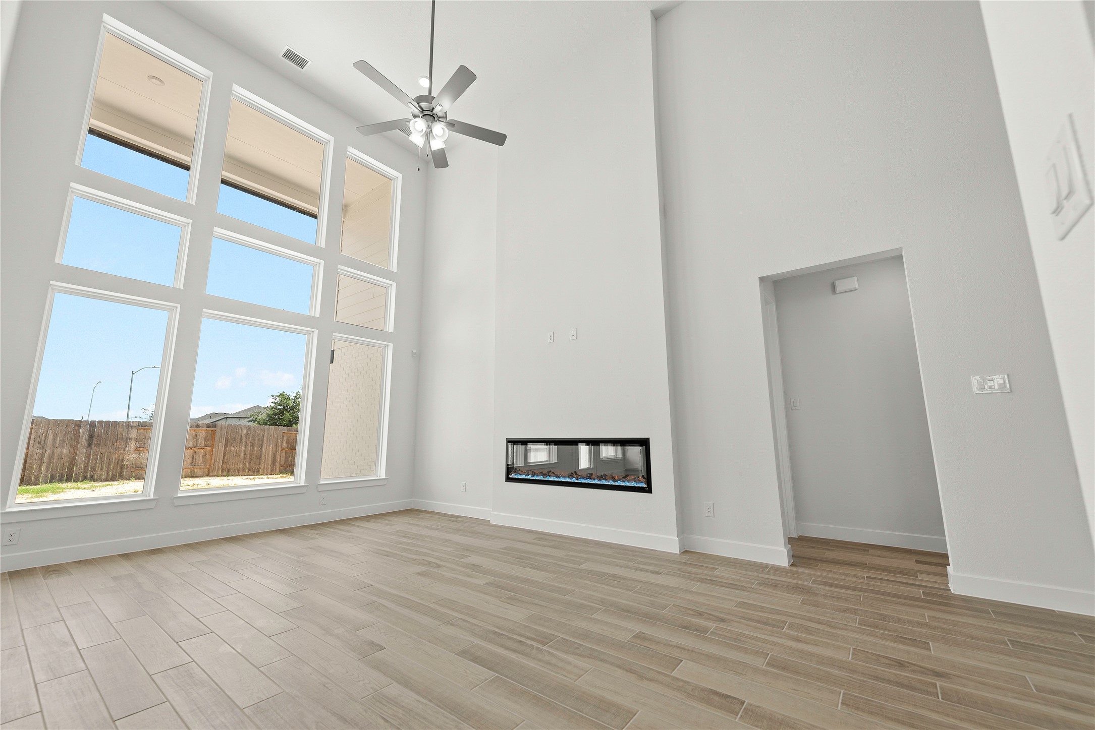 5602 Sandcastle Ridge Drive Property Photo 3
