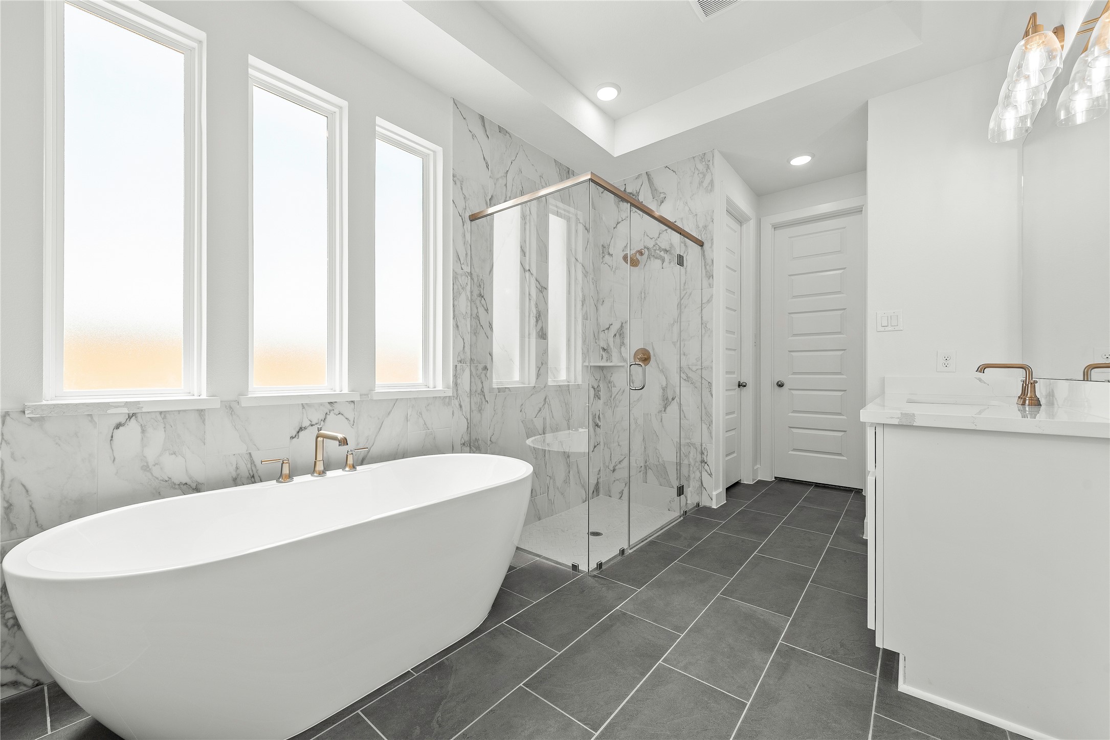5602 Sandcastle Ridge Drive Property Photo 11