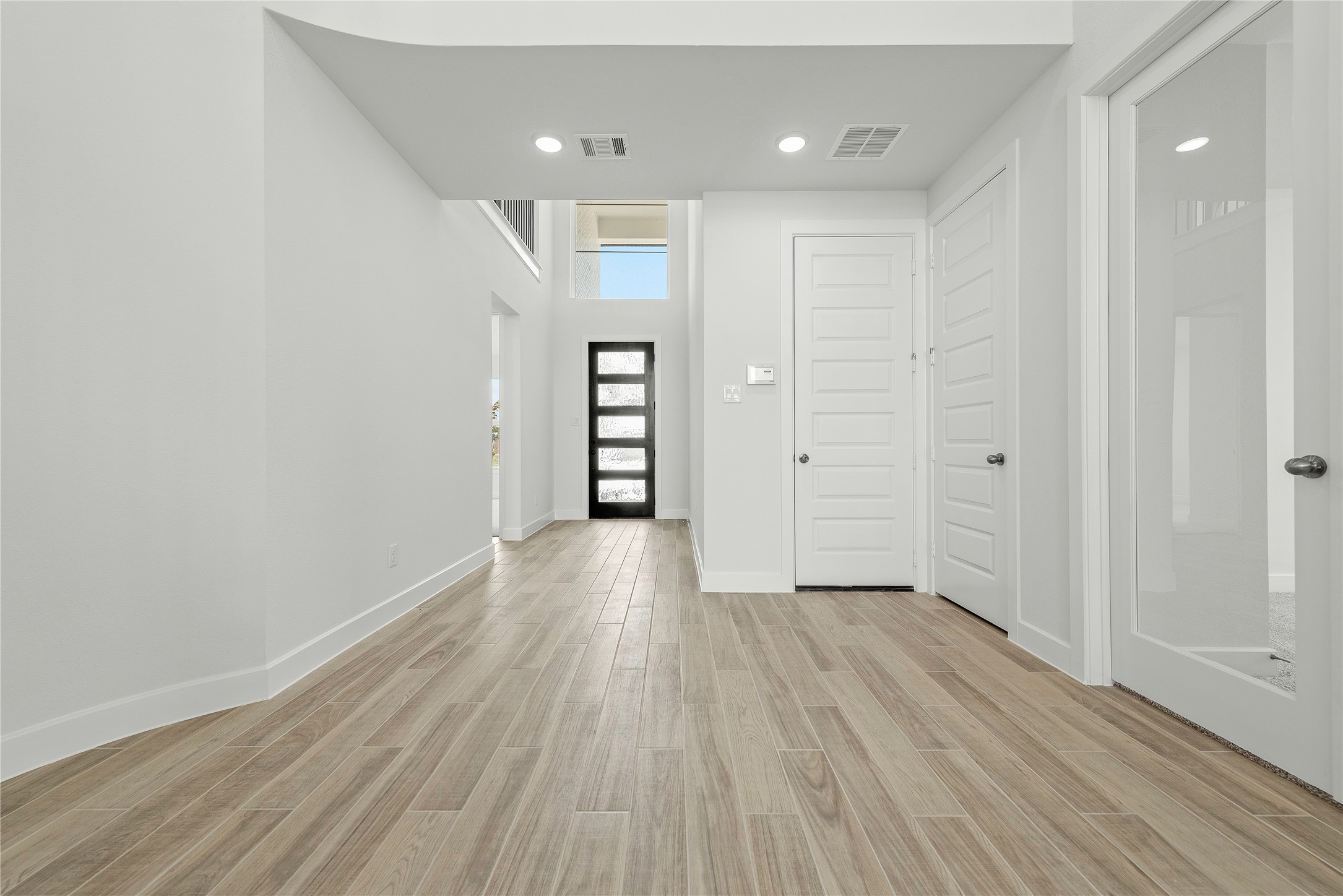 5602 Sandcastle Ridge Drive Property Photo 16