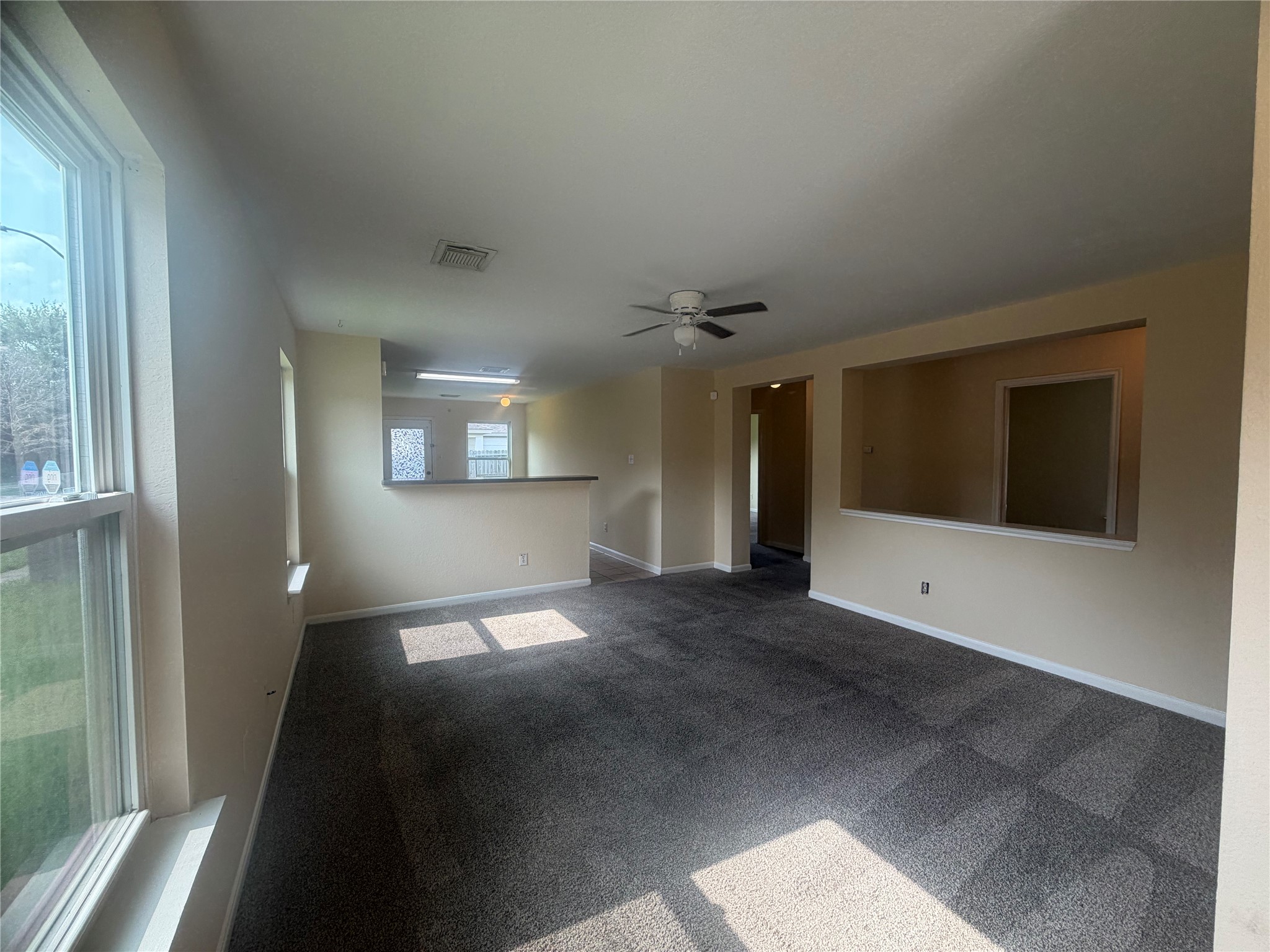 8103 Forest Glen Drive Property Photo 6