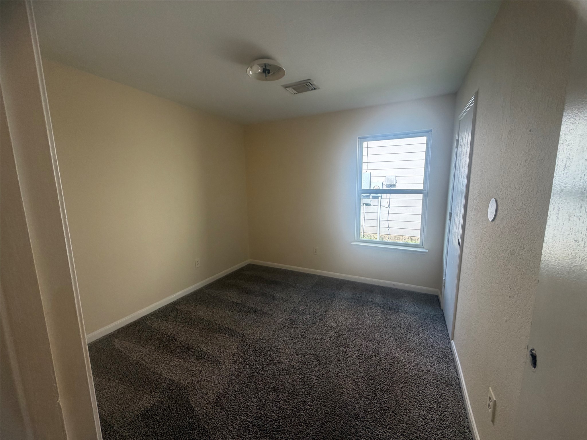 8103 Forest Glen Drive Property Photo 13