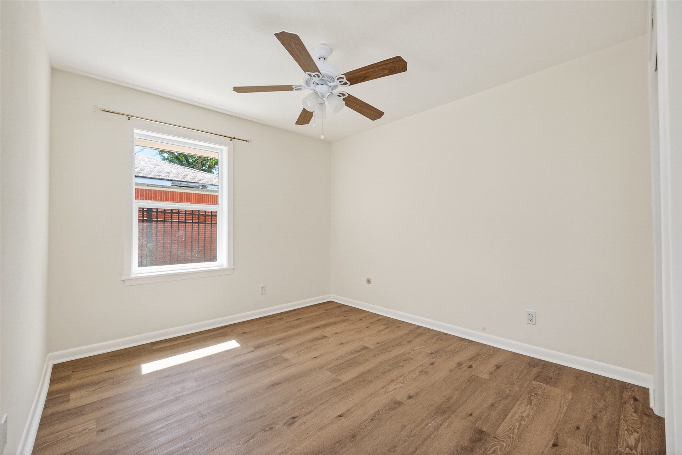 7950 Longridge Drive Property Photo 46