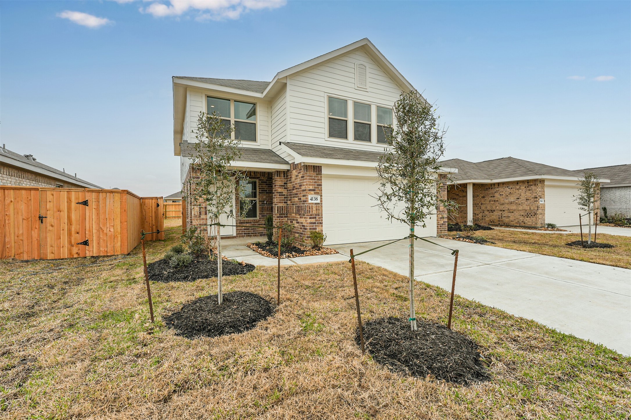 9123 Estes Lakes Drive Property Photo 3