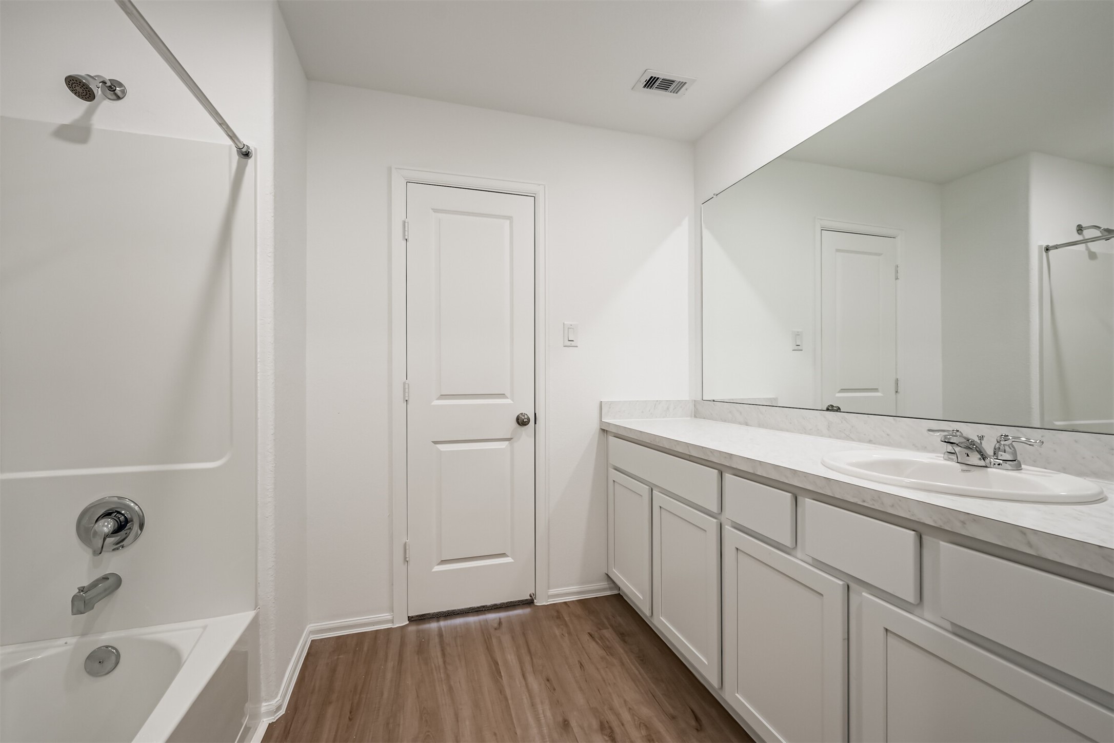 9123 Estes Lakes Drive Property Photo 29