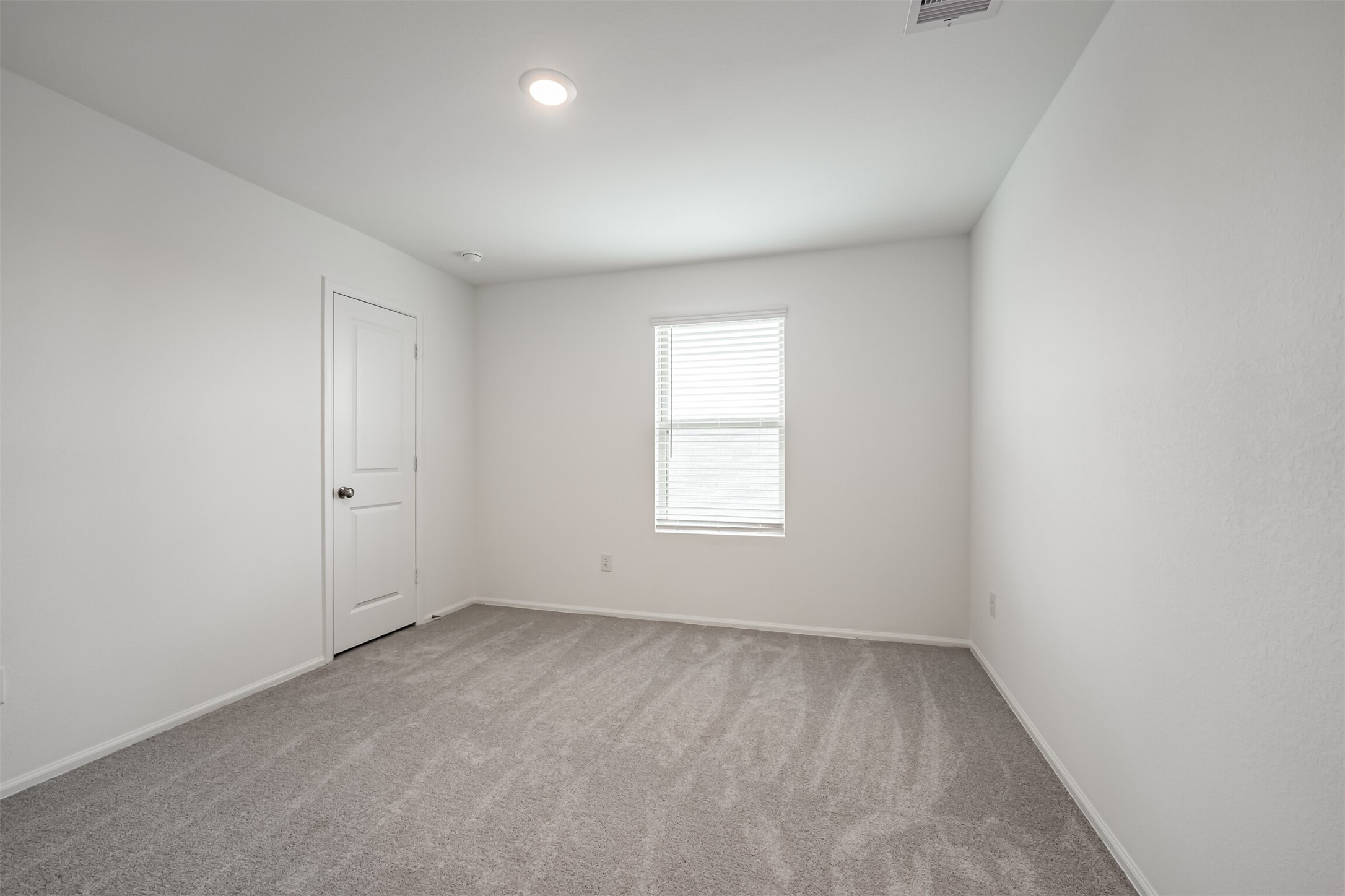 9123 Estes Lakes Drive Property Photo 32