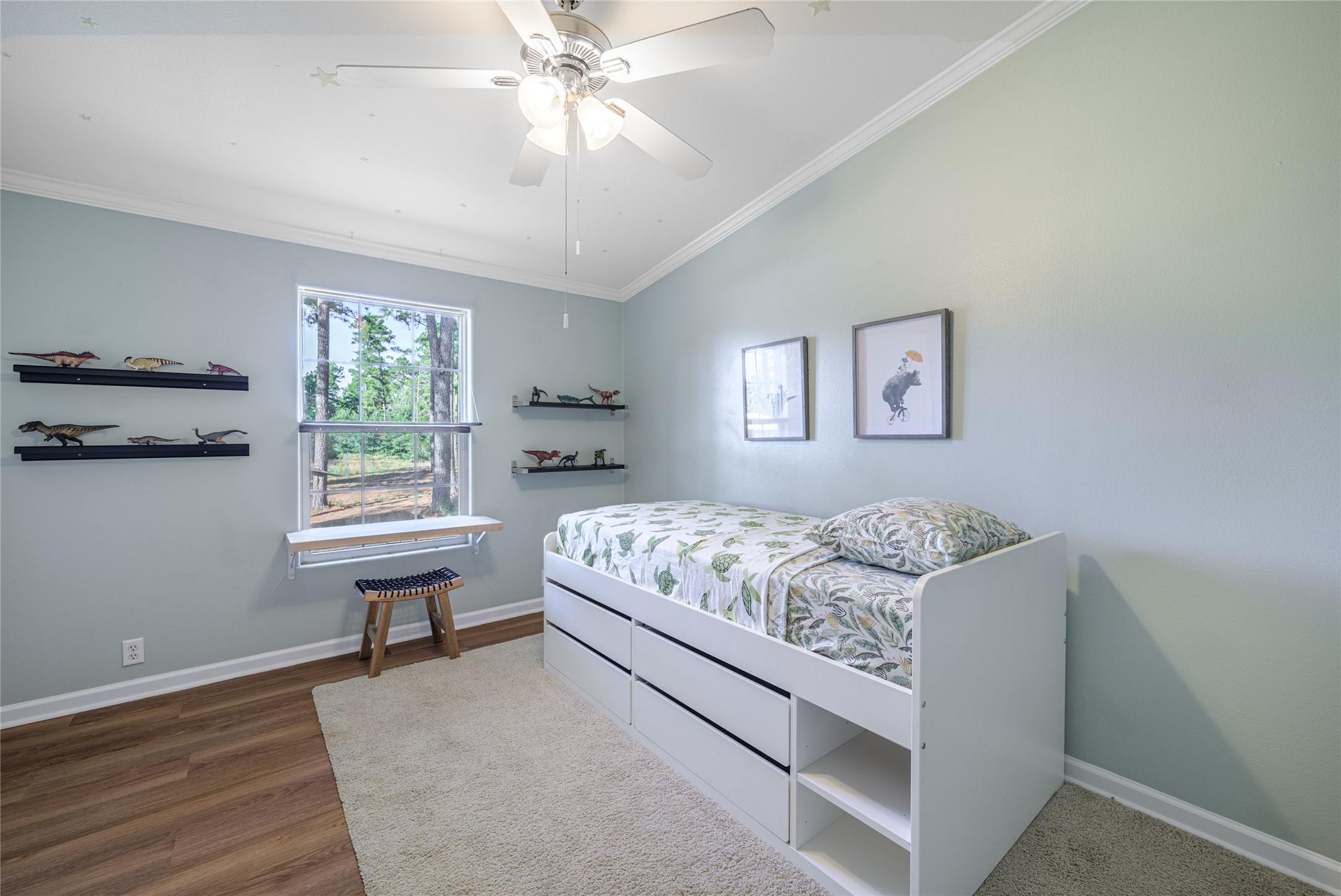 1081 Pine Crest Drive Property Photo 15