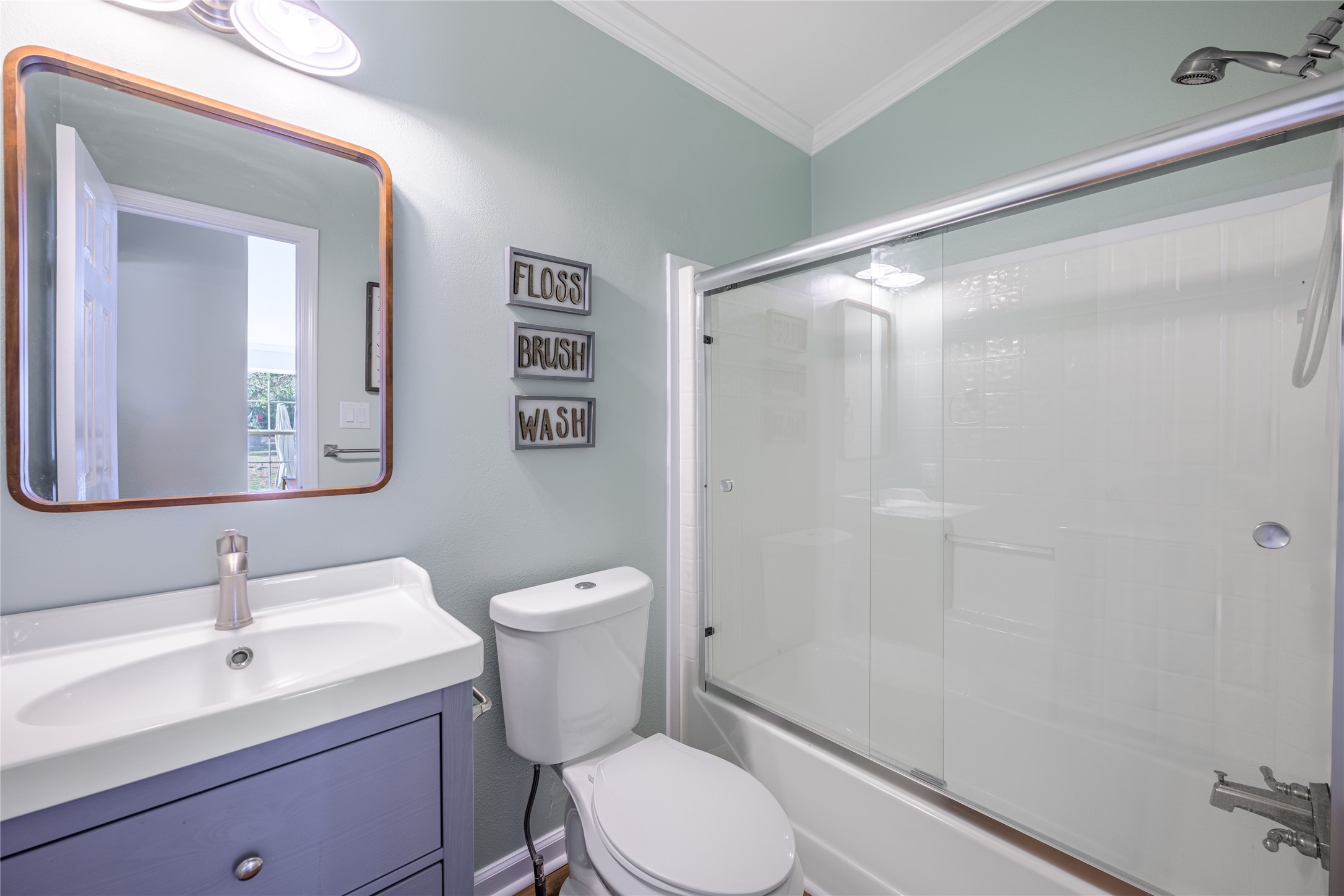 1081 Pine Crest Drive Property Photo 16