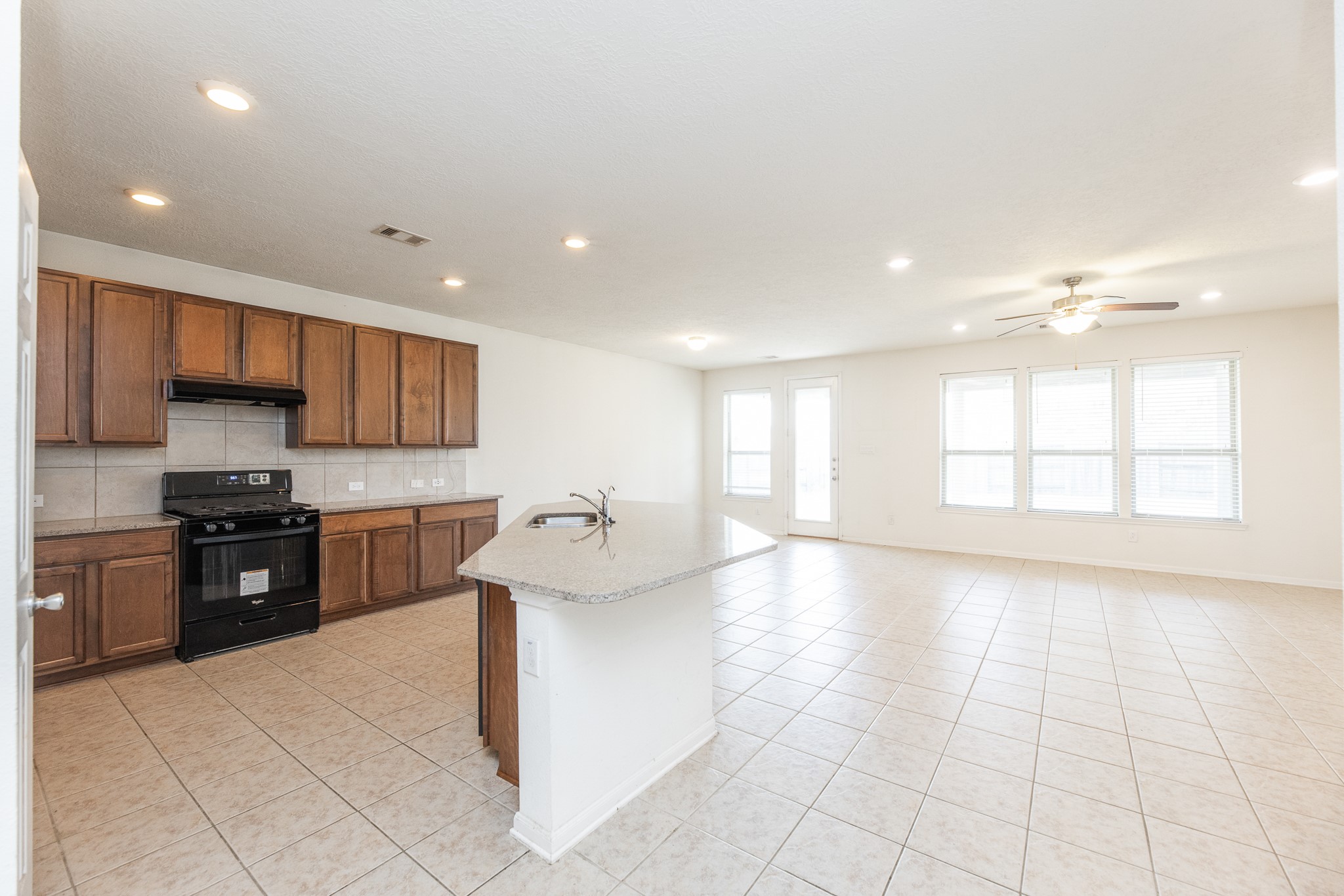 25342 Briscoe Village Drive Property Photo 10