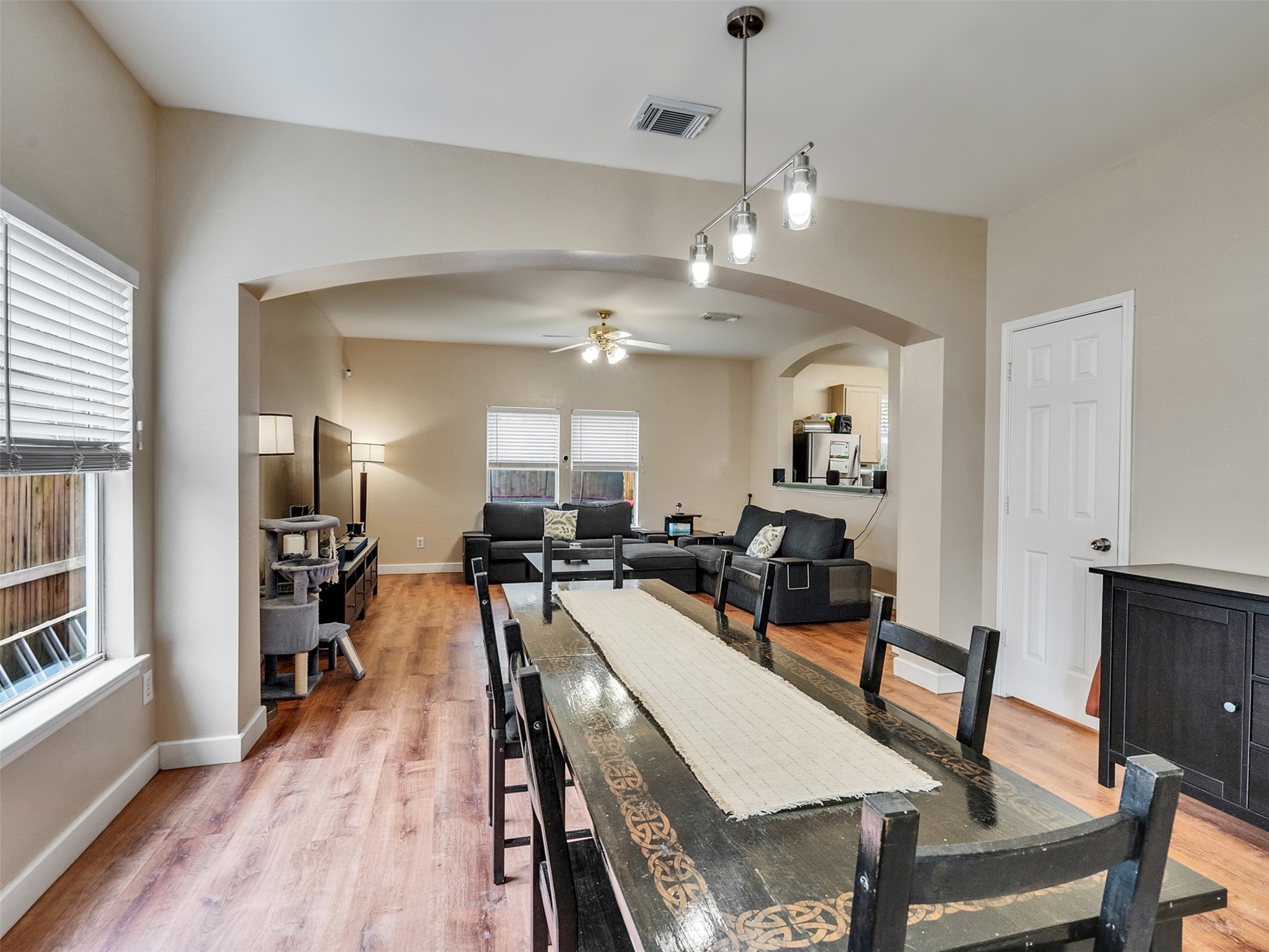 4903 Moody Reef Drive Property Photo 3