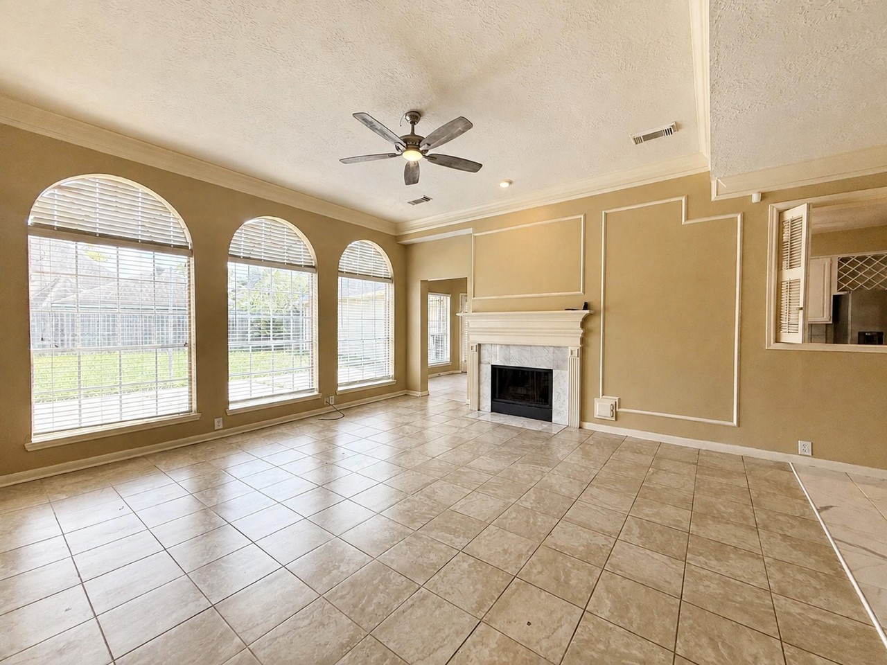 3411 Ashfield Drive Property Photo 6