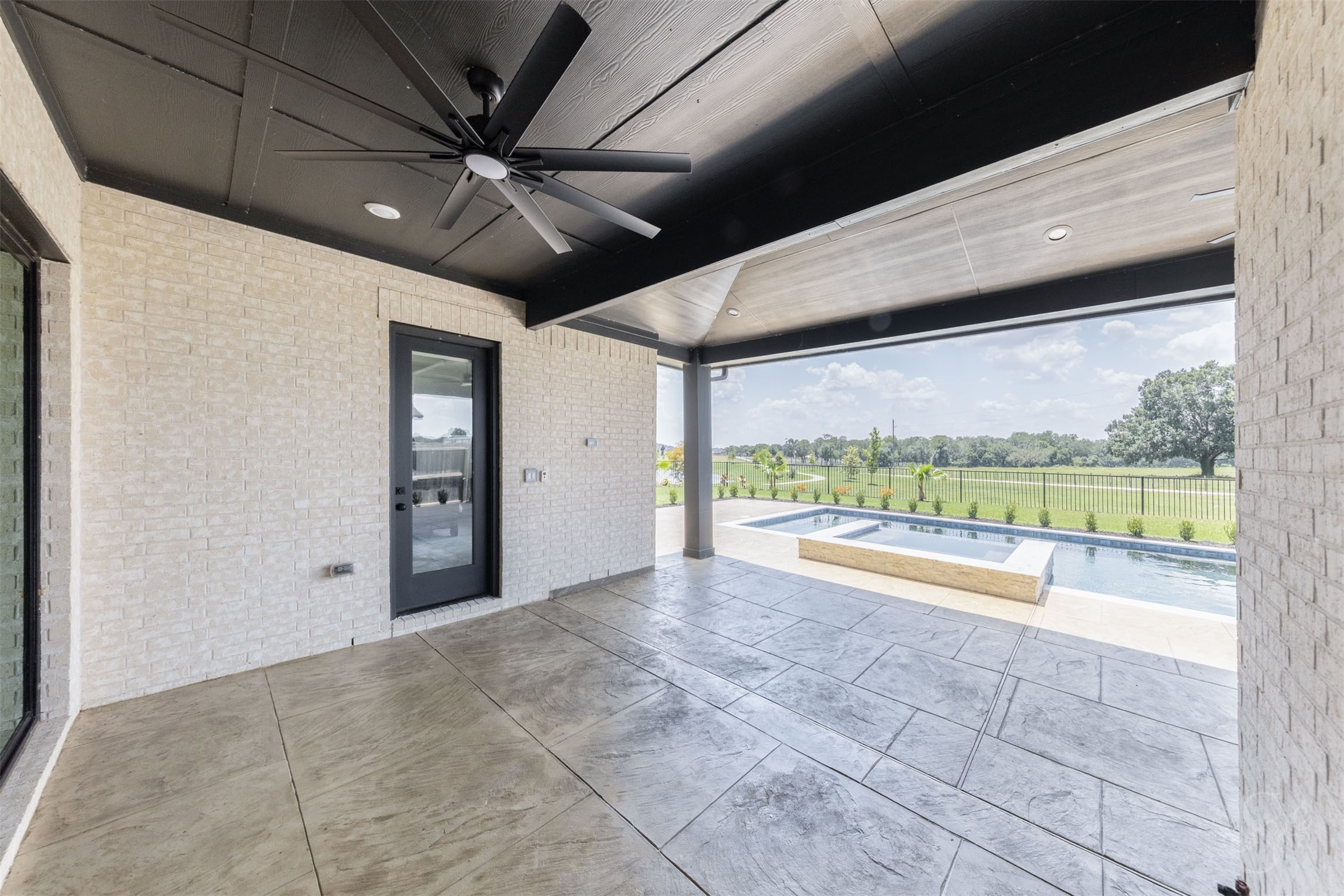 7526 Sunny Oak Lane Property Photo 40
