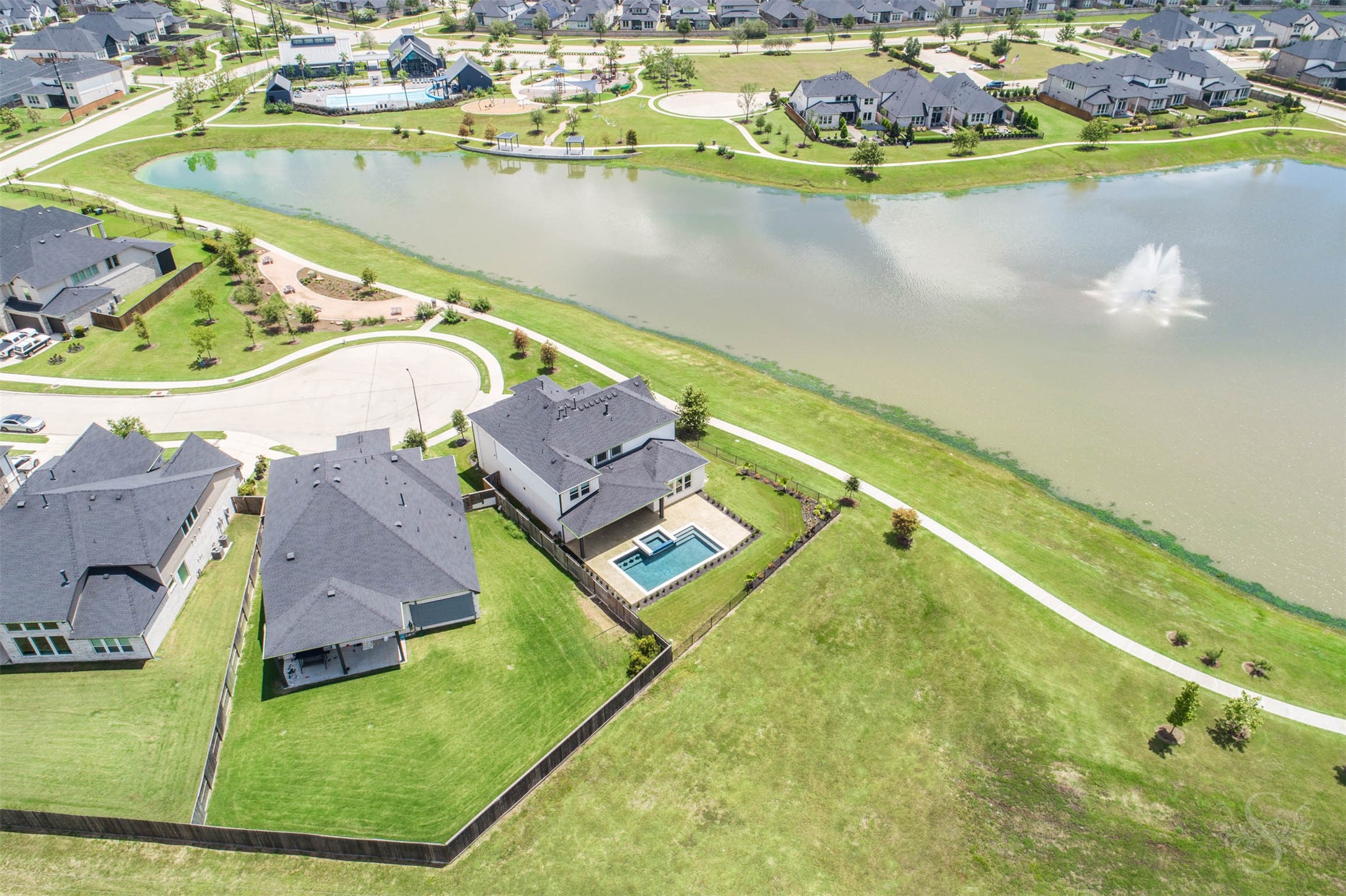 7526 Sunny Oak Lane Property Photo 46