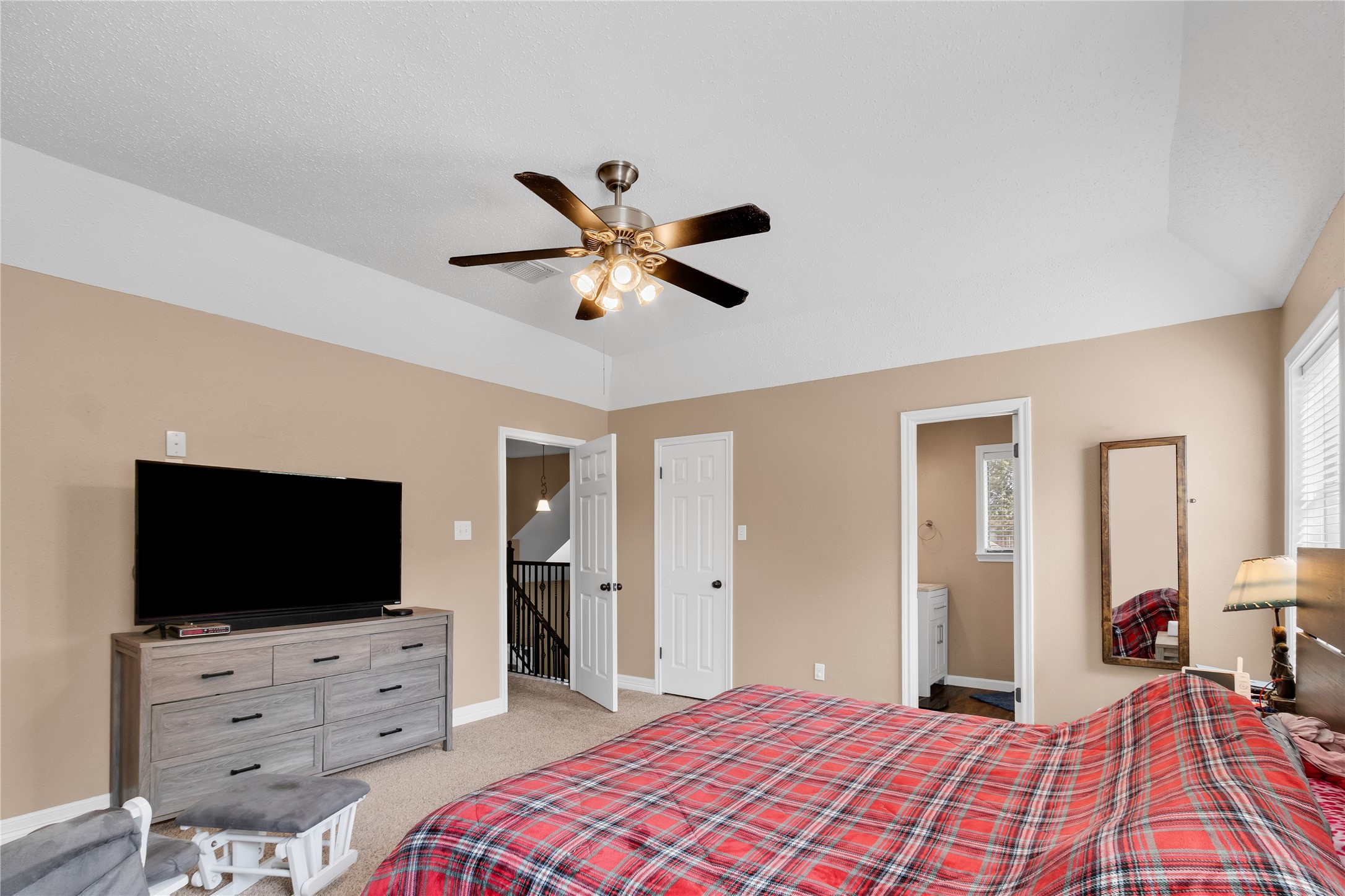 1006 Autumn Court Property Photo 43