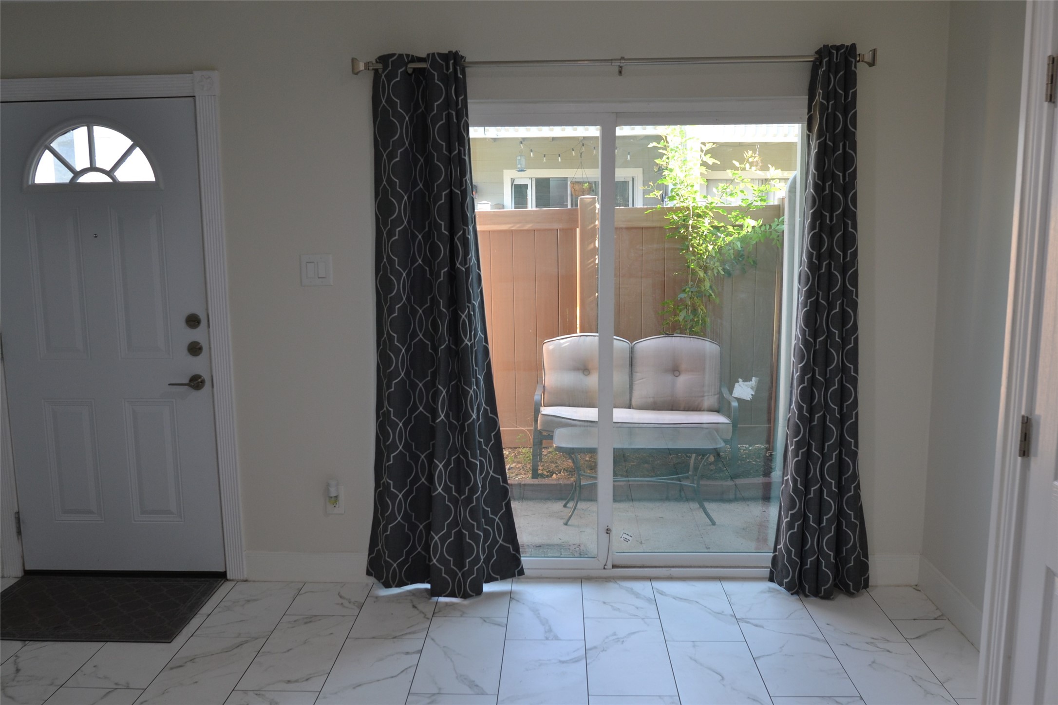 2379 Briarwest Boulevard 25 Property Photo 4