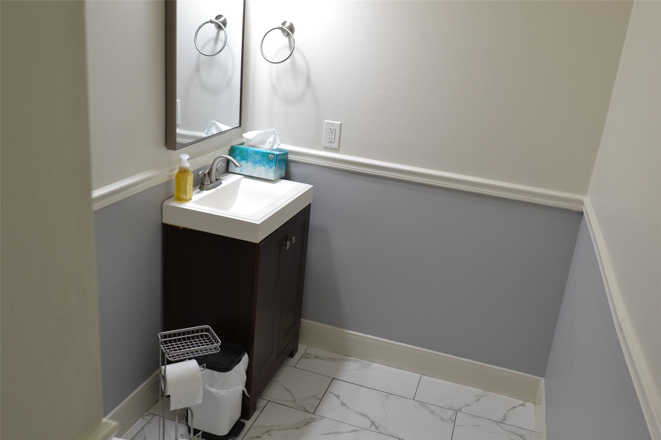 2379 Briarwest Boulevard 25 Property Photo 15