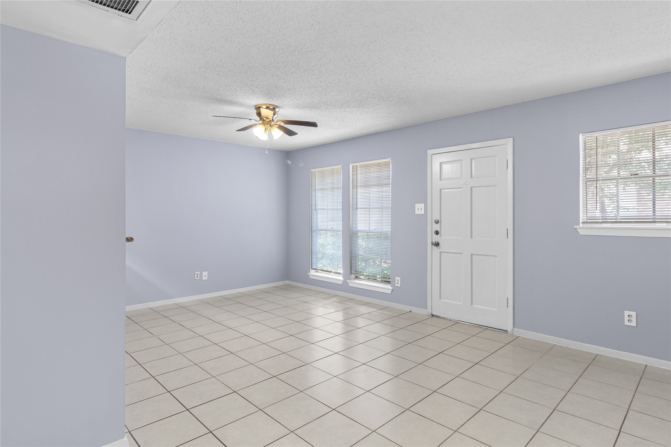 1016 Tri Oaks Lane 92 Property Photo 19