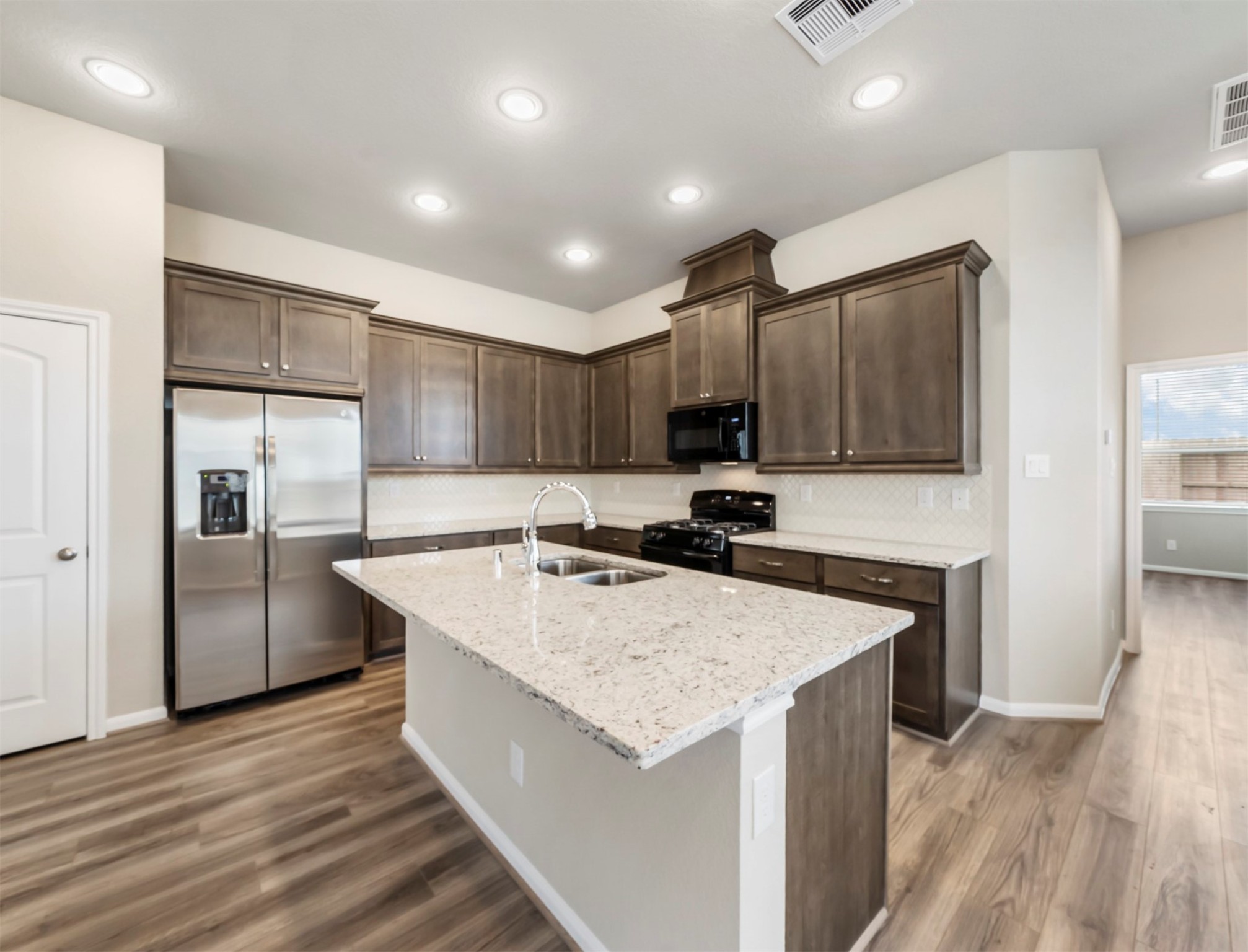 2515 Bordelon Lane Property Photo 4