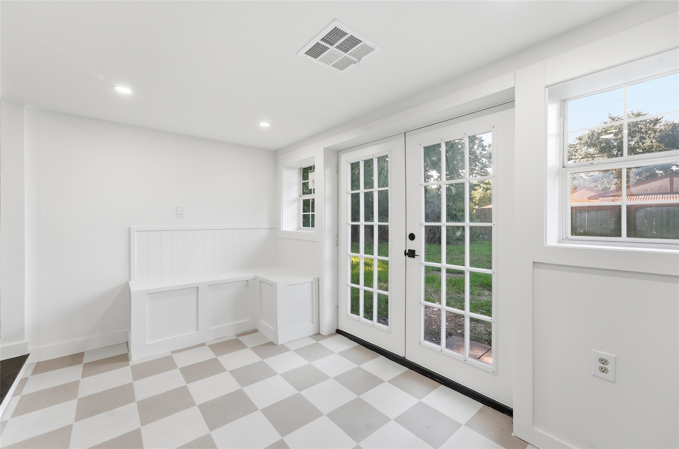 4709 Nina Lee Lane Property Photo 16