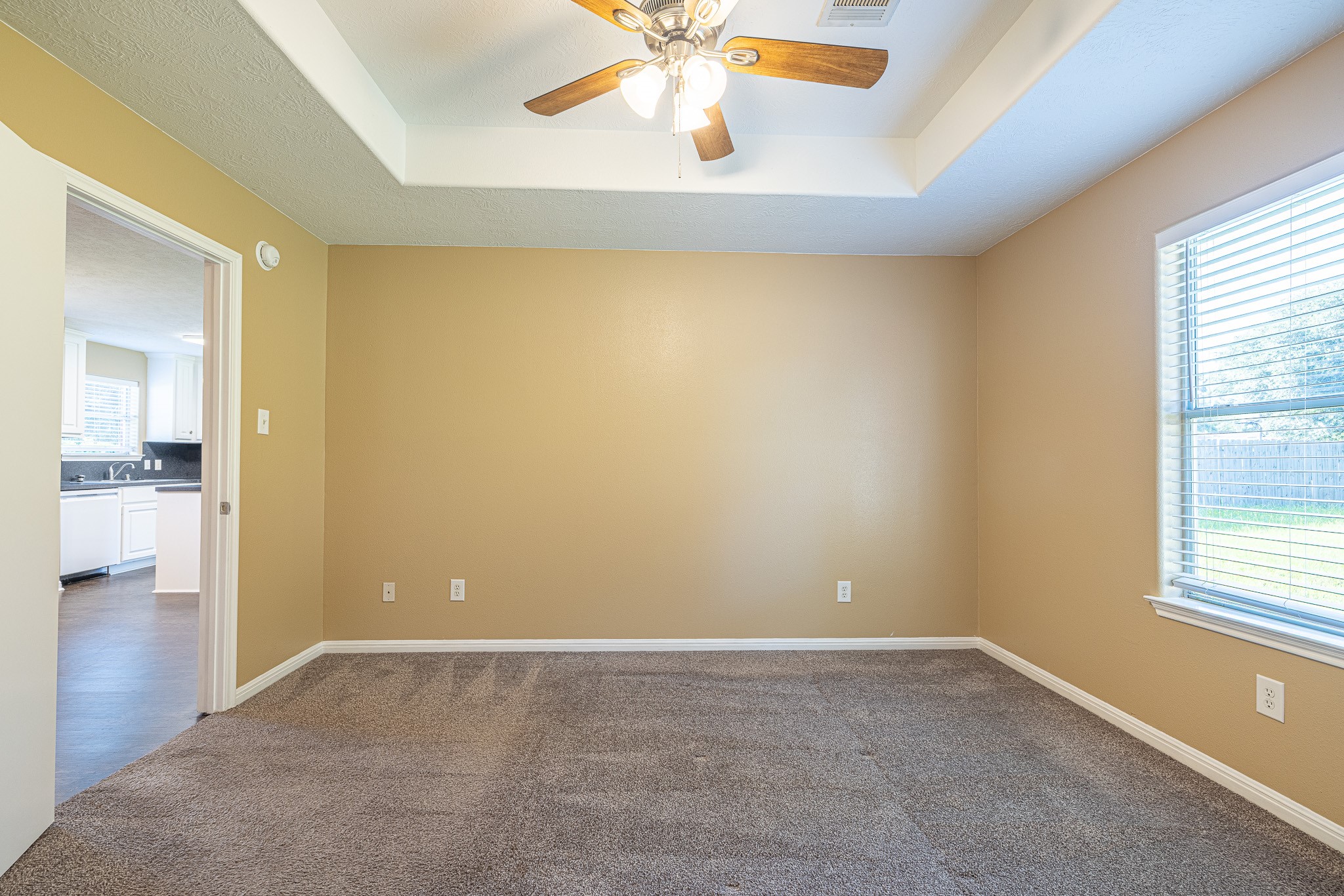 16381 Many Trees Lane Property Photo 11