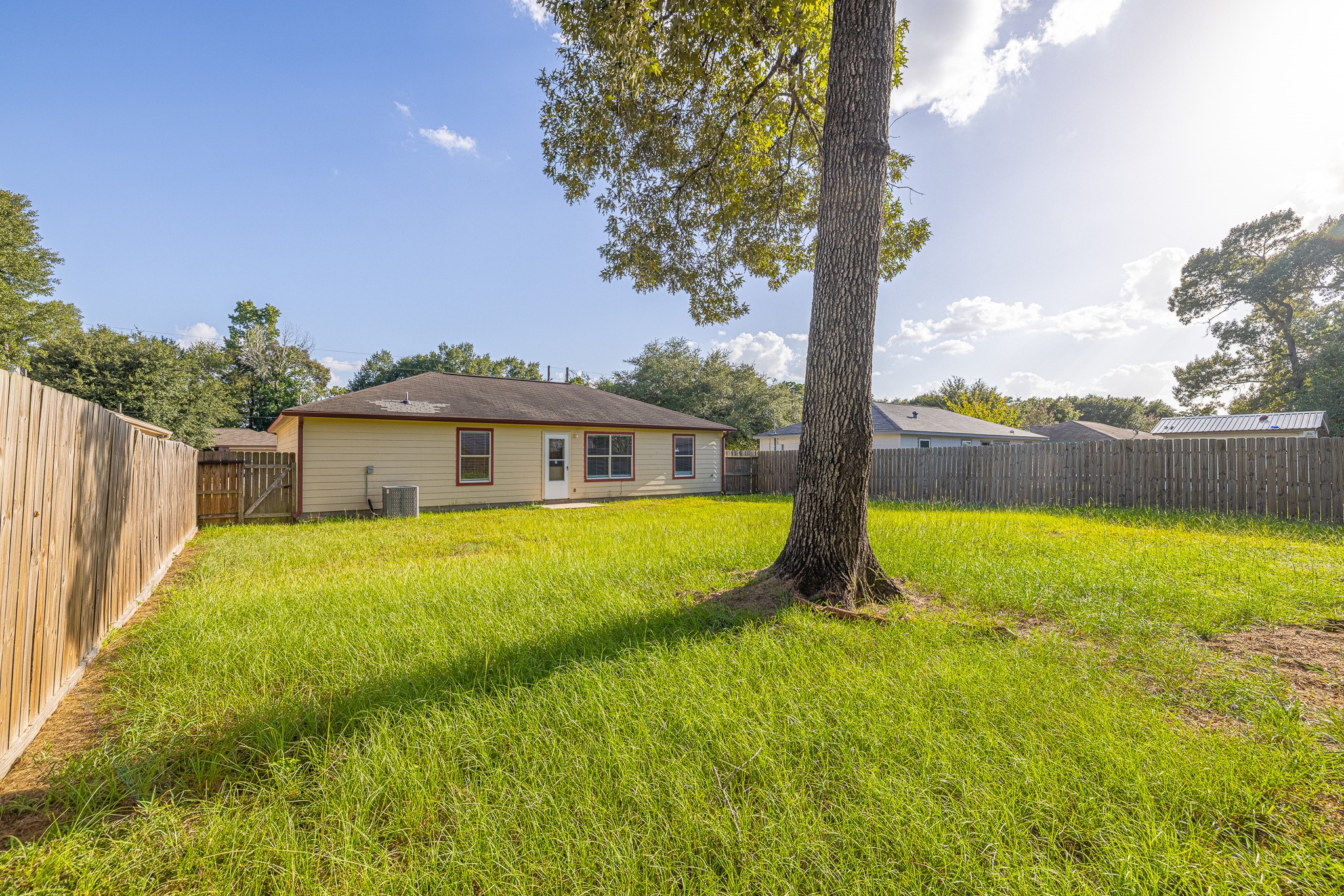 16381 Many Trees Lane Property Photo 22