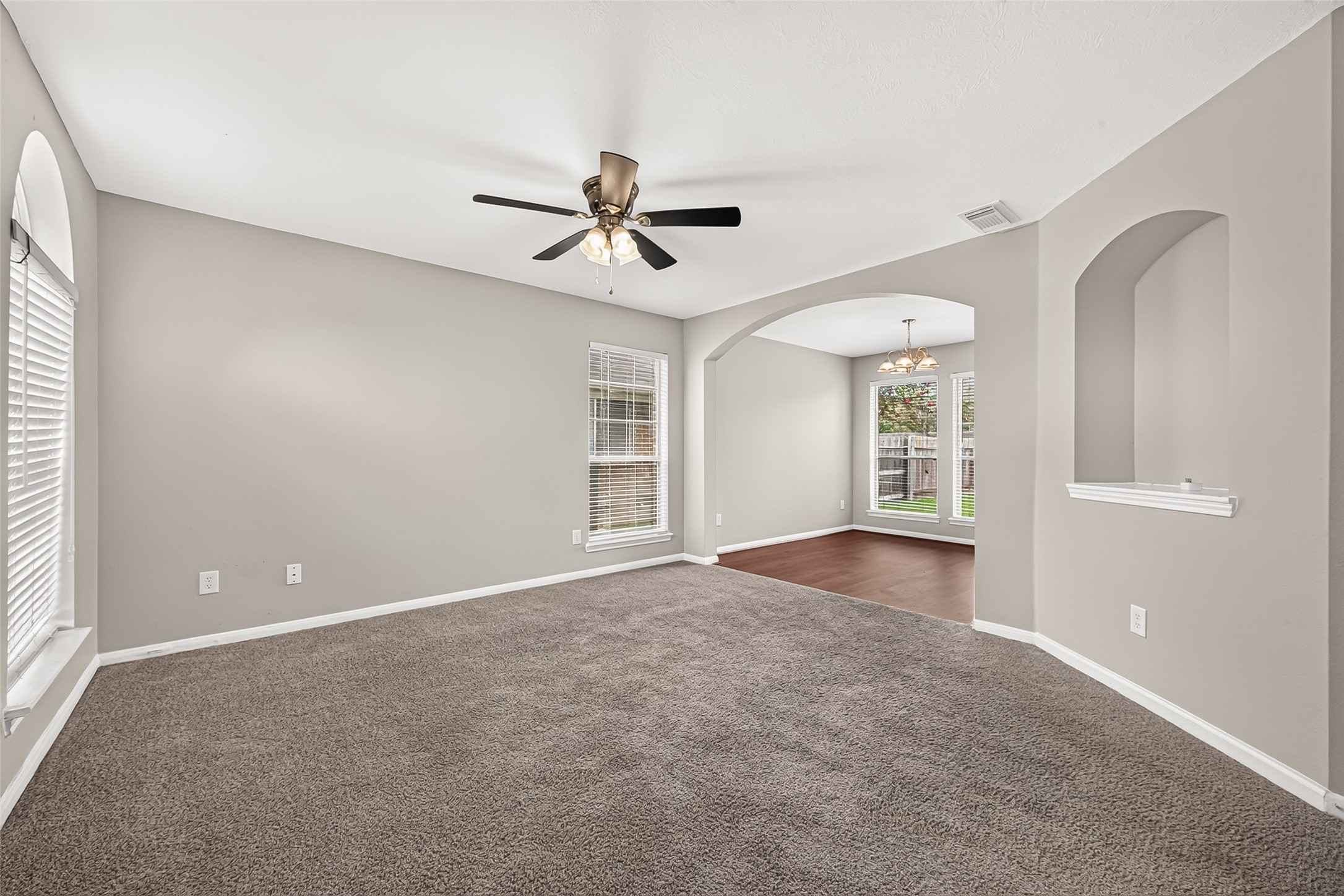 1606 Misty Fawn Lane Property Photo 8