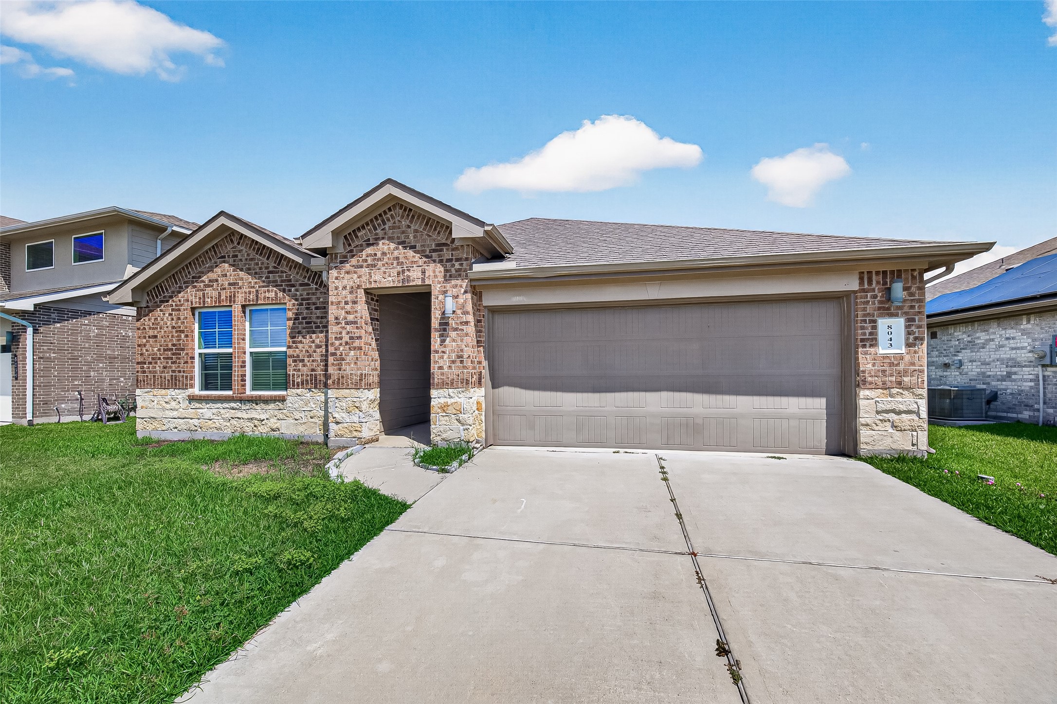 8043 Black Forest Lane Property Photo 3