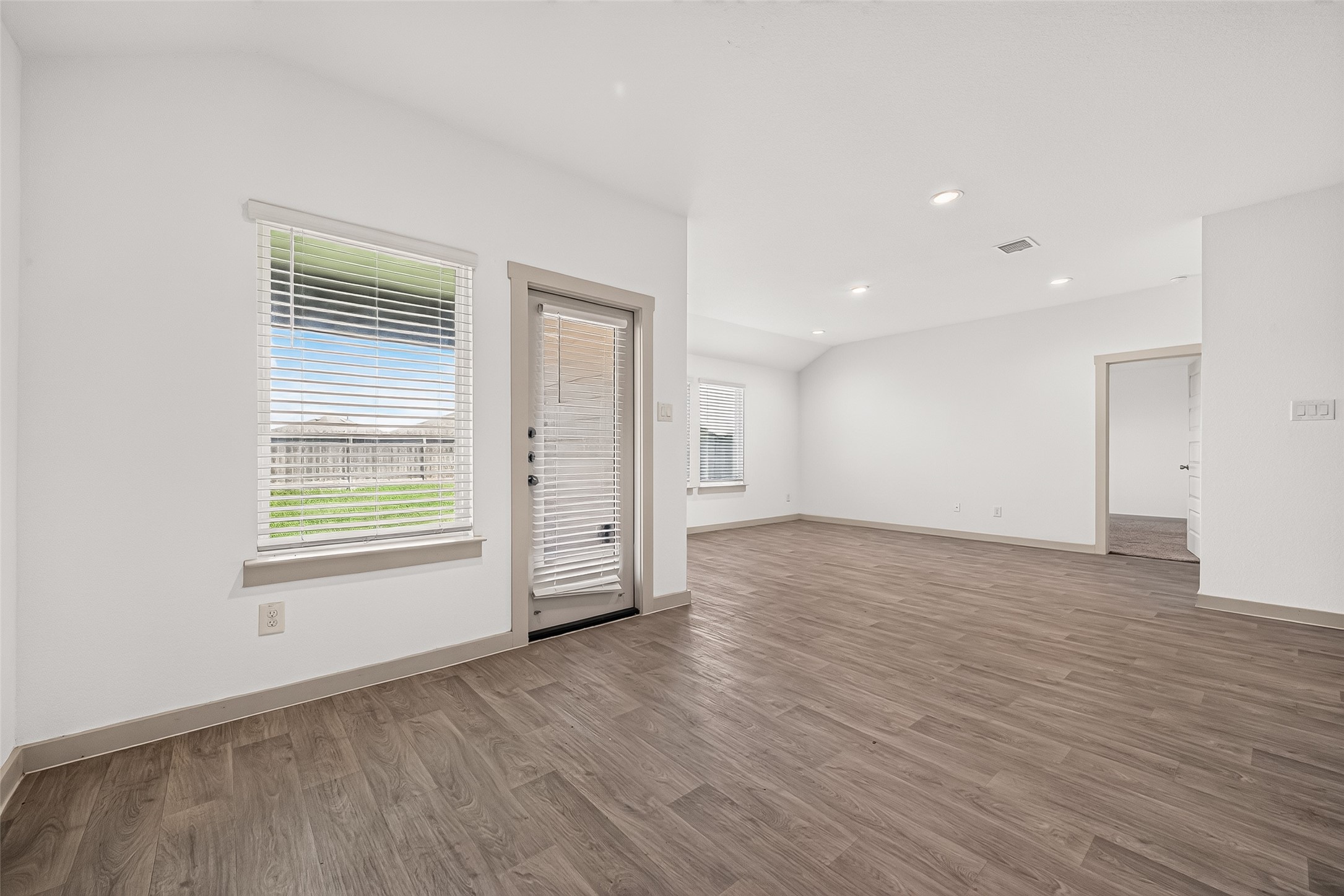 8043 Black Forest Lane Property Photo 8